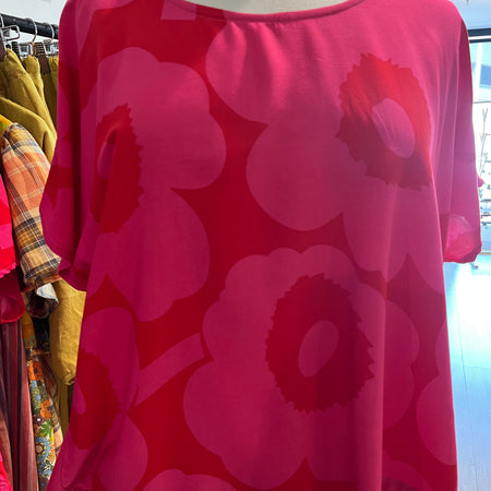 gorgeous red and pink daisy rayon top - large 12-14 - violetclothing - free postage