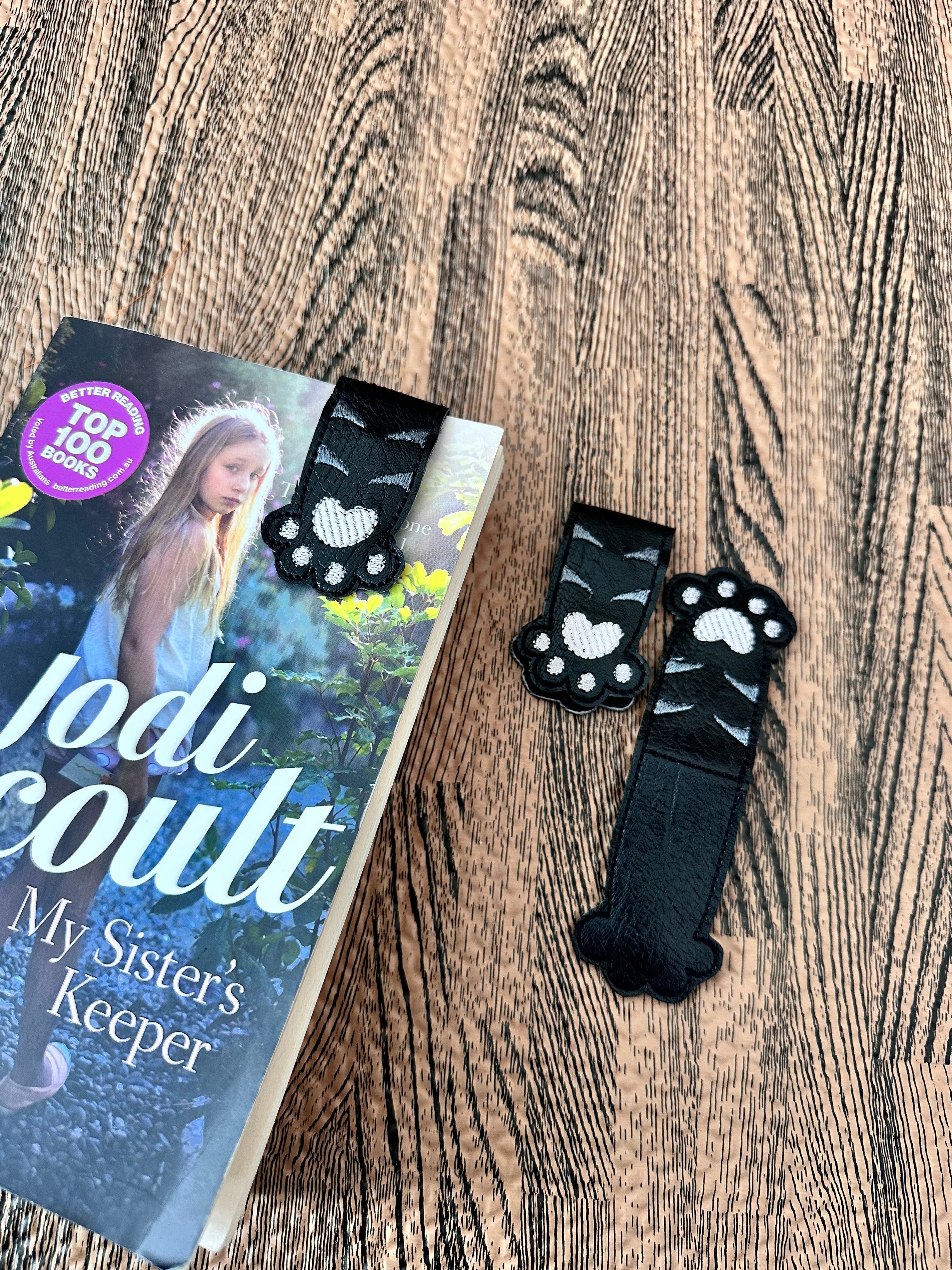 Pawfect Cat paw magnetic book mark