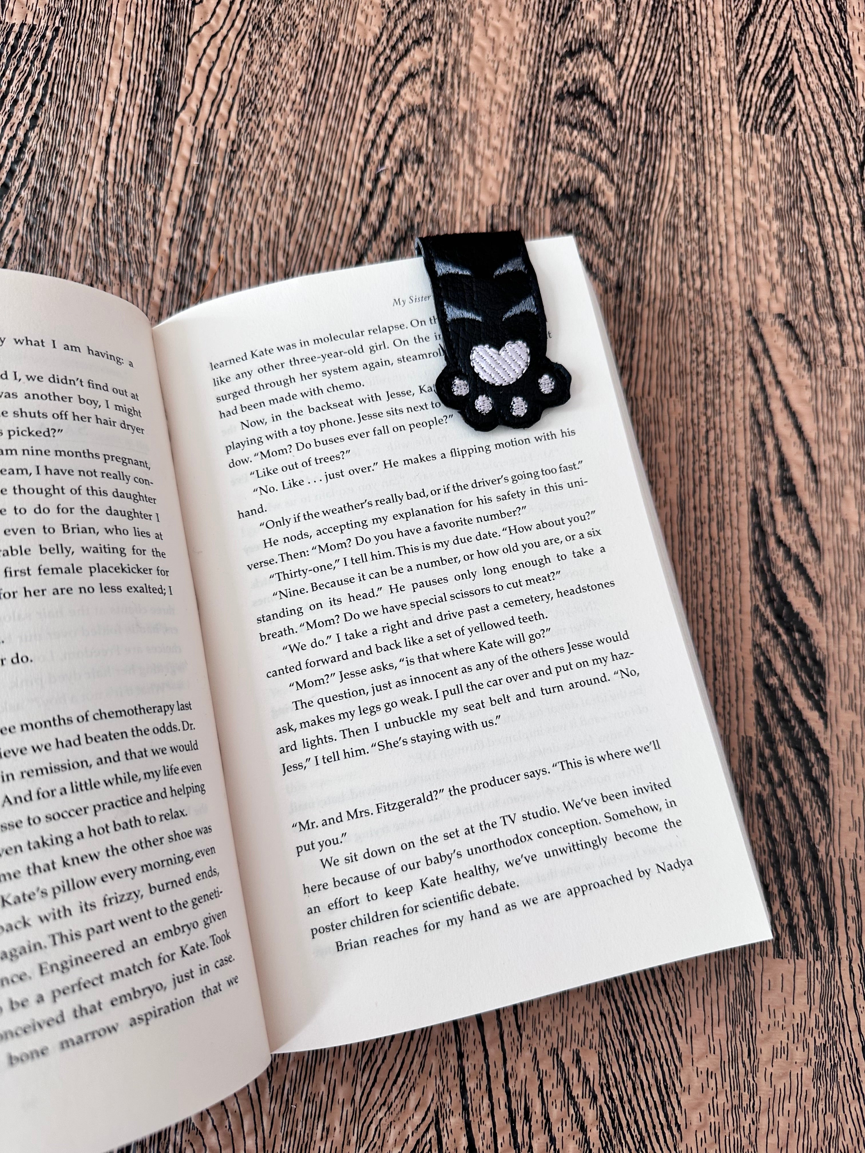 Pawfect Cat paw magnetic book mark