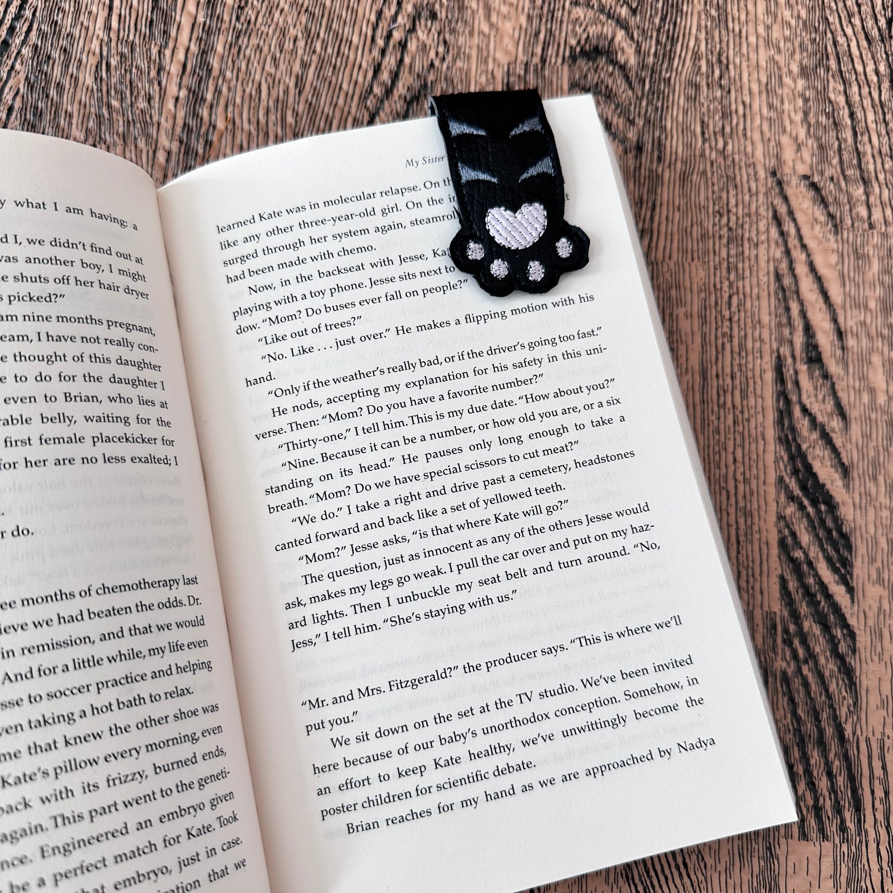 Pawfect Cat paw magnetic book mark