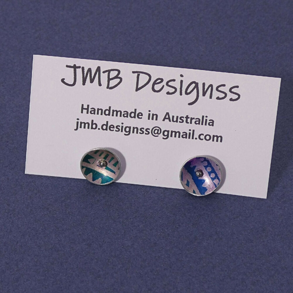 Aluminium studs showcase AS011