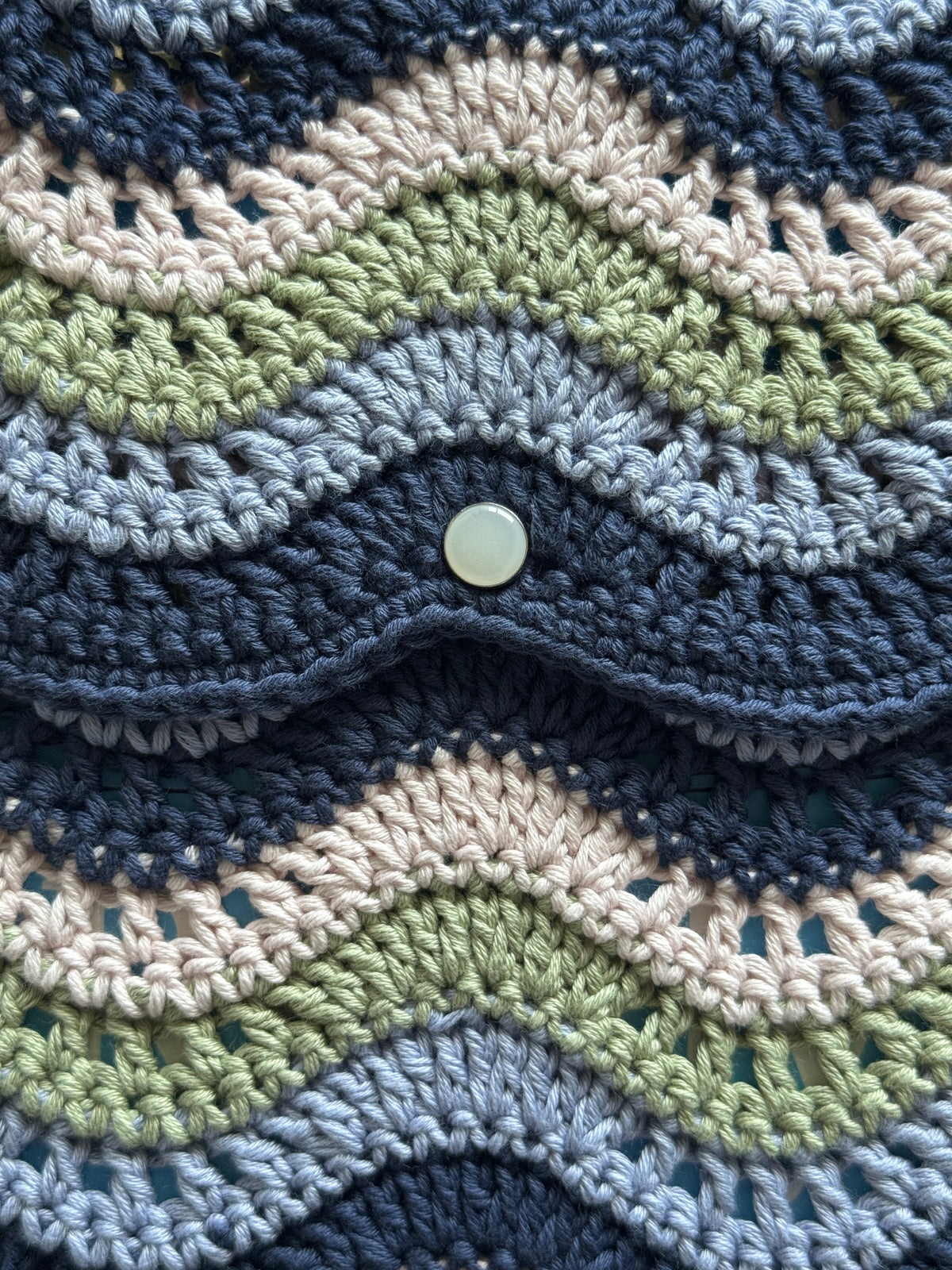 Book Sleeve | Handmade Crochet Book Accessary | Waves Ver. Cotton Yarn