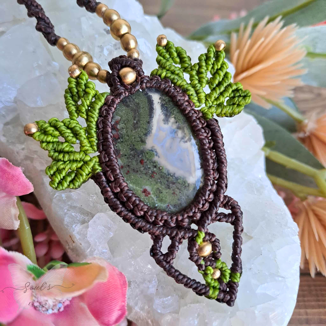 Moss Agate Micromacrame Necklace