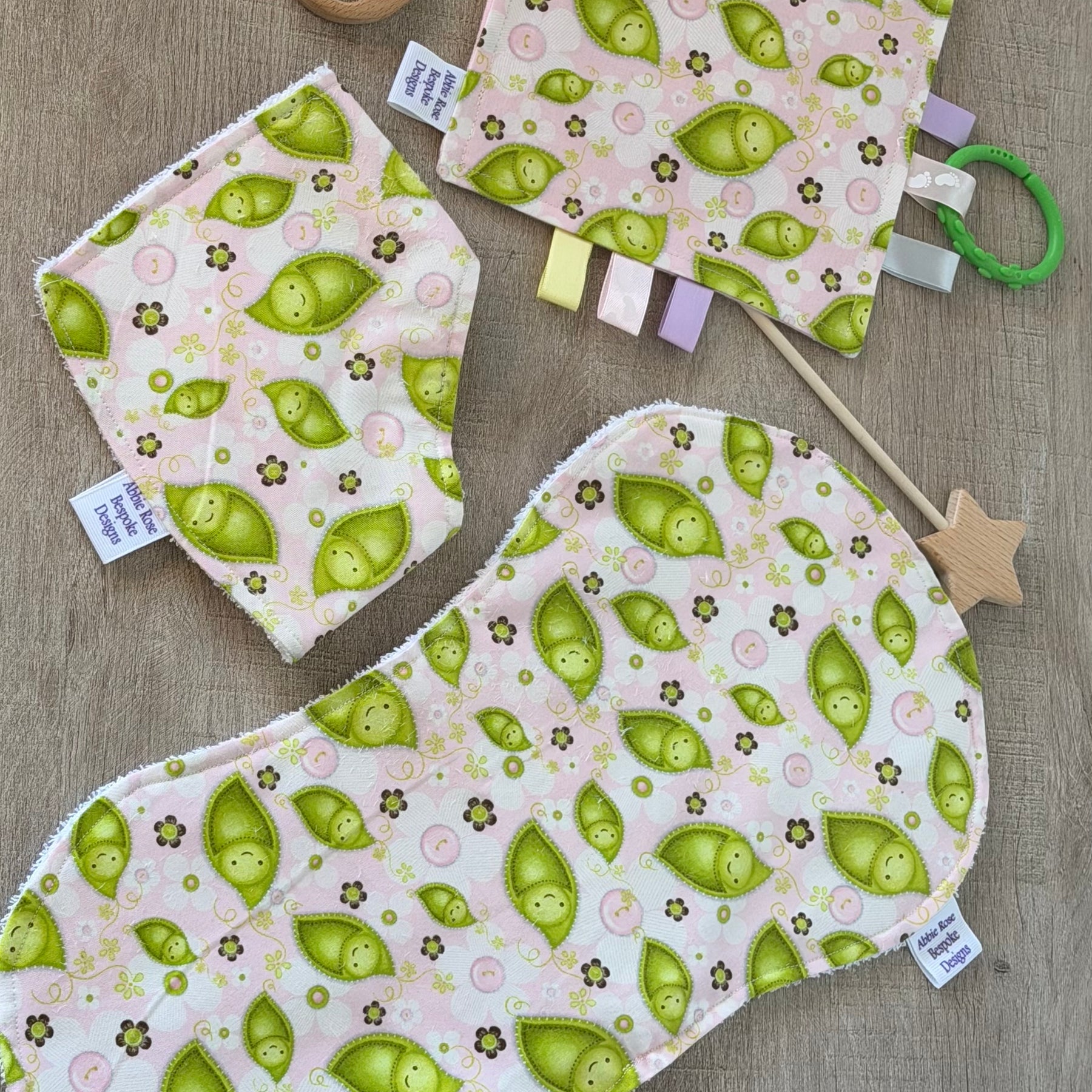 Newborn baby gift set, Baby shower gift.