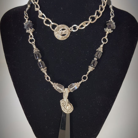 hexagone pyramidblack crystal pendant necklace #6AM/N
