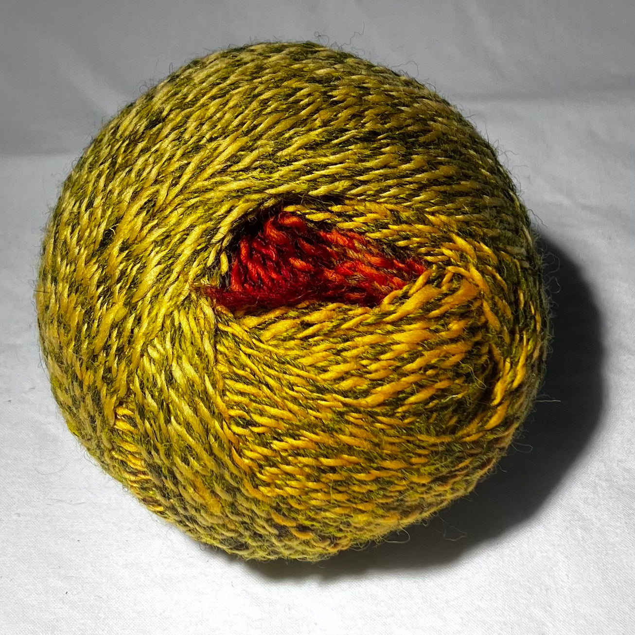 Colour work wool yarn
