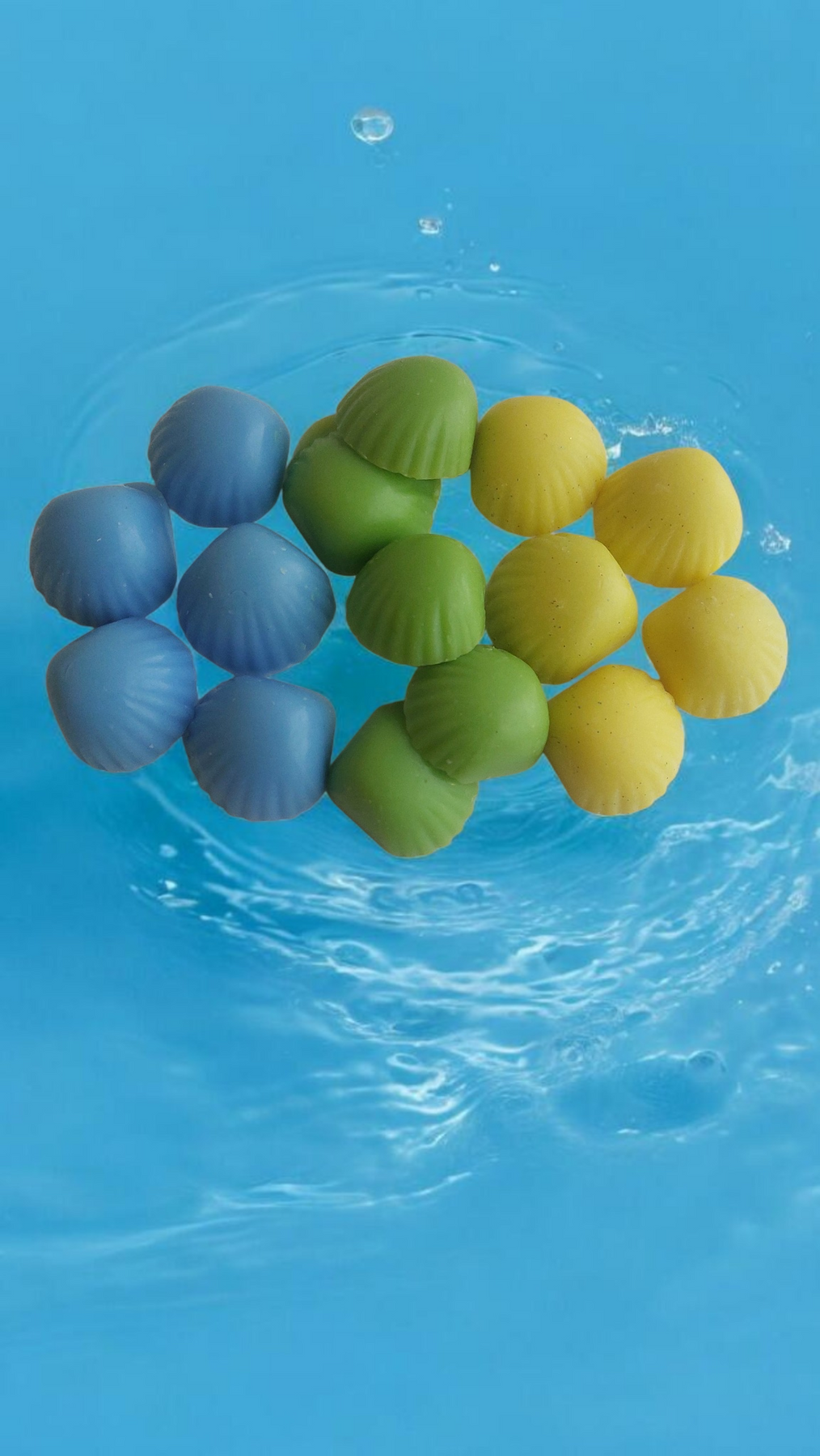 Scented Soy Wax Melts – 15 Mini Seashell Treasures (60g)