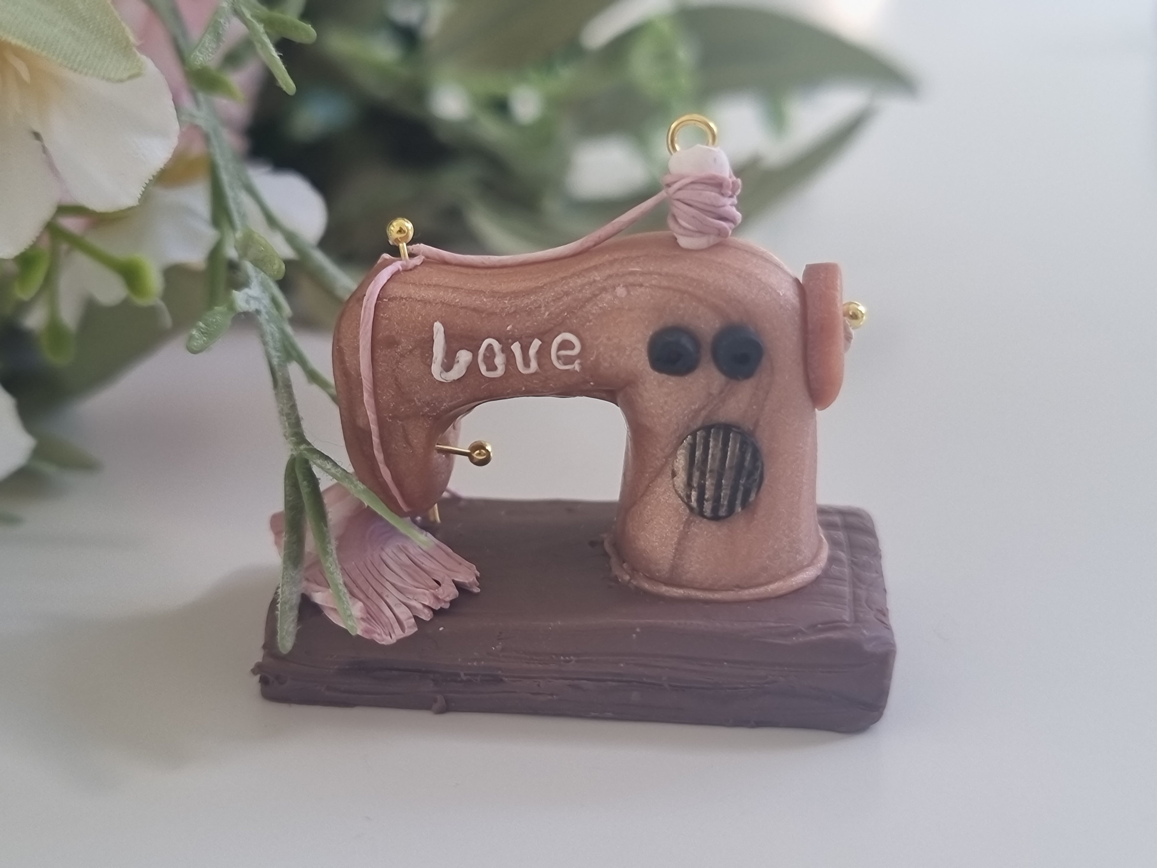 Miniature Sweing Machine - Bacon