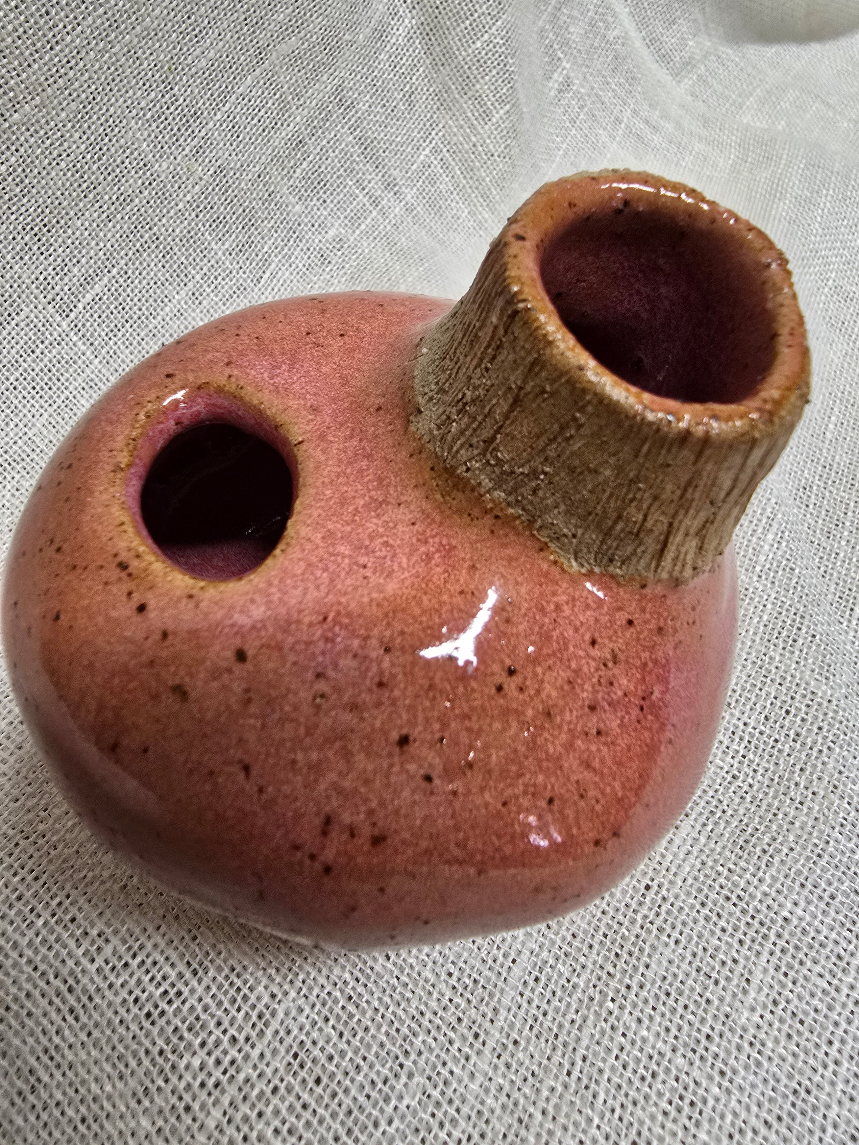 2 hole bud vase