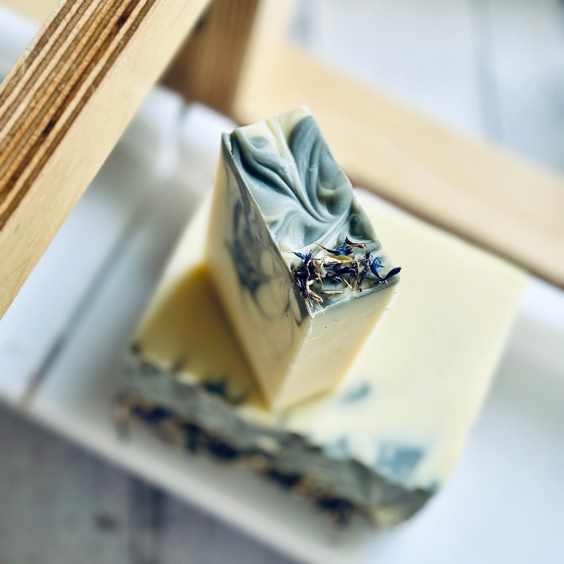 Earl Grey Royale | Handcrafted Natural Soap Bar