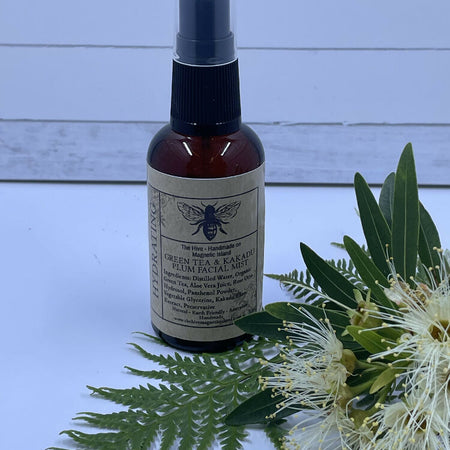 Hydrating Green Tea & Kakadu Plum Facial Mist