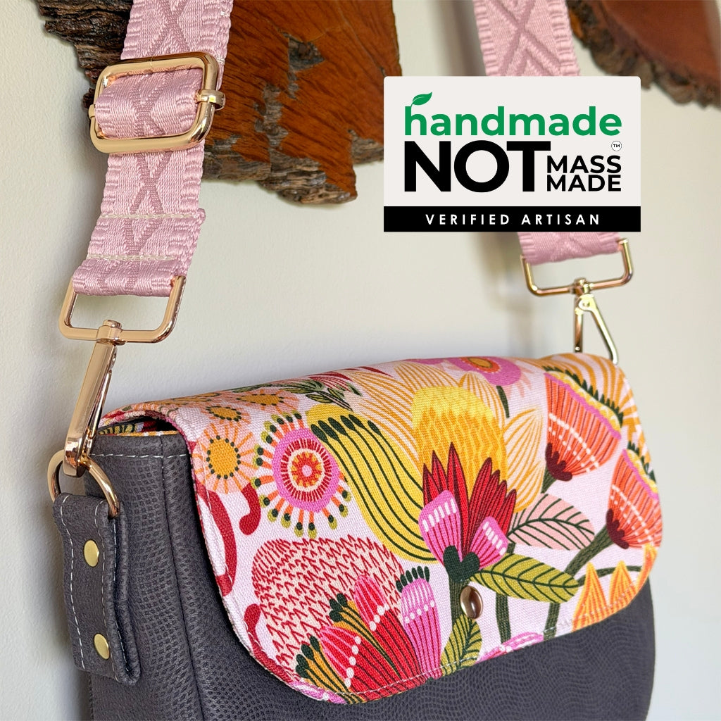 Handmade leather crossbody bag | Lightweight | Unique