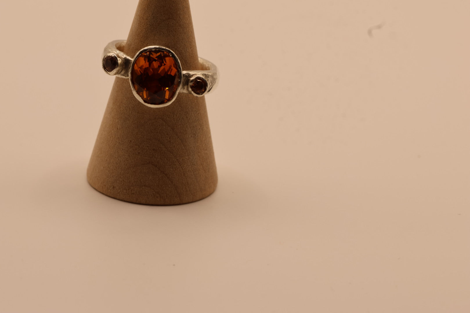 Padparadscha Sapphire with friends in 925 silver