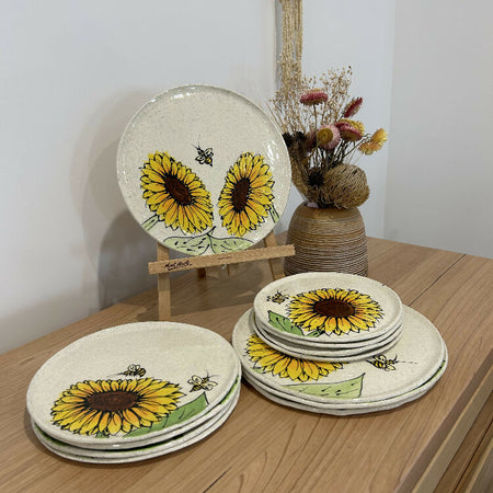 Four Seat Sunflower Dinner Set