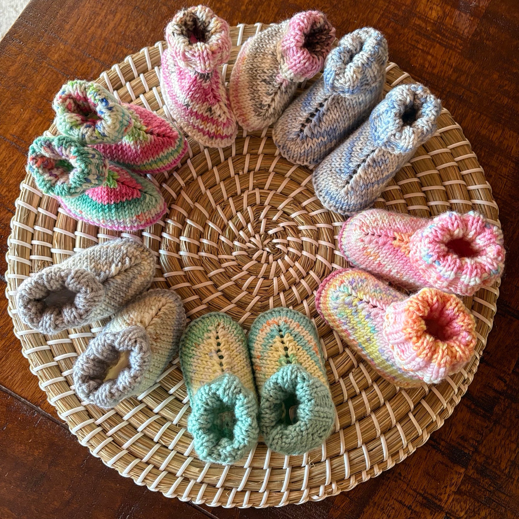 Hugg style woollen booties - sole length 10cm