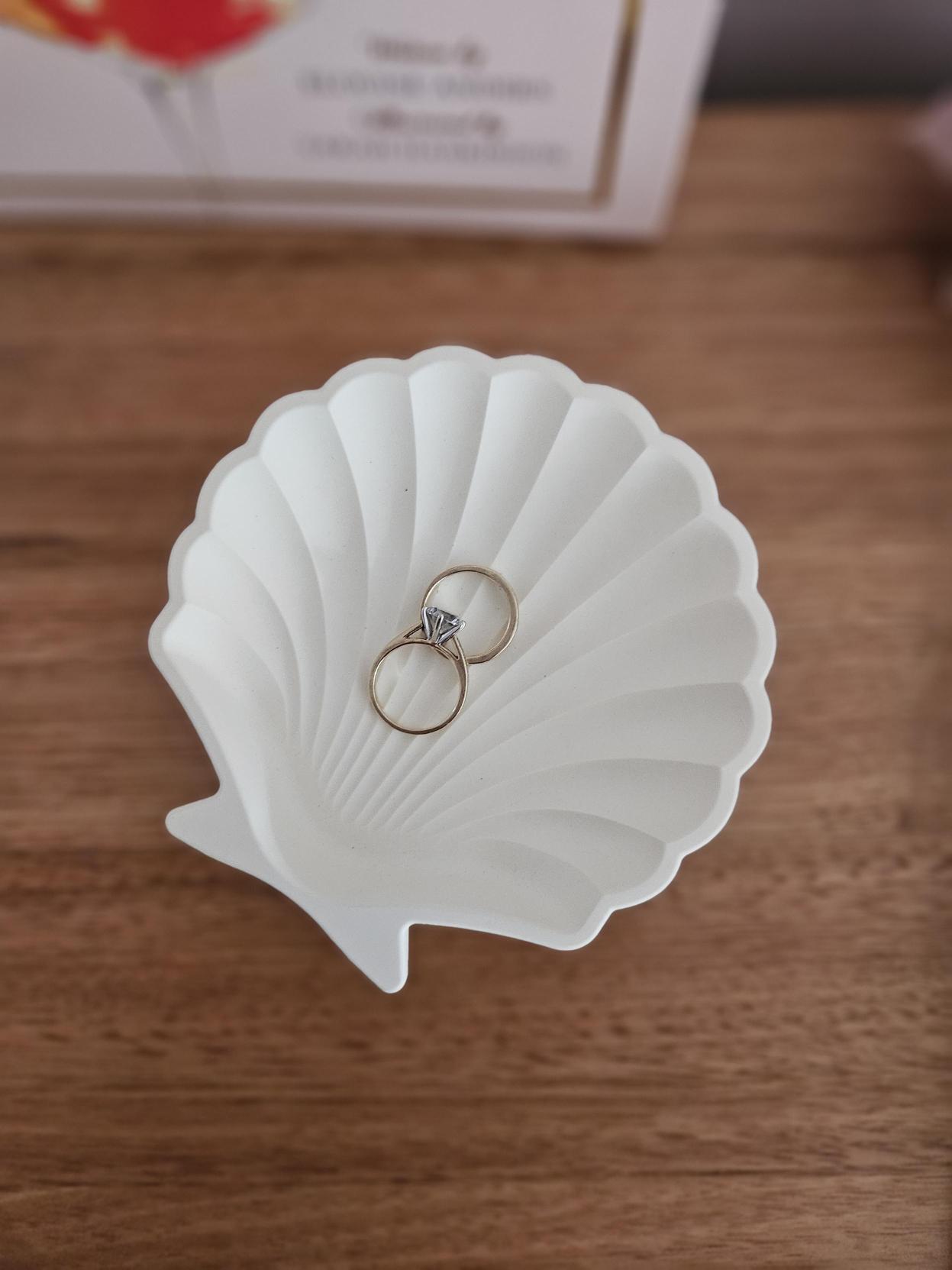 Eco Resin Shell trinket dish