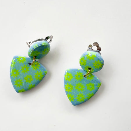 Earrings~Green~Dangles~flowers ~ClipOns