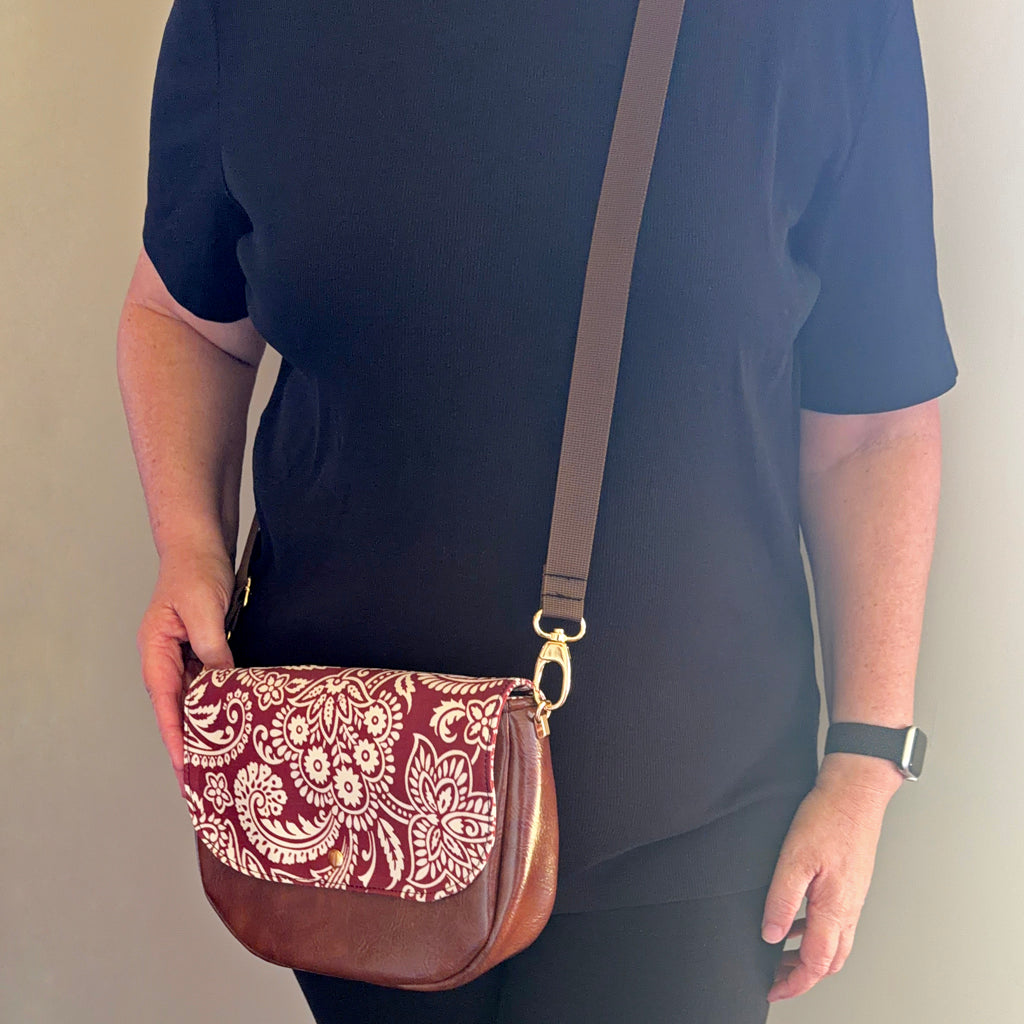 Handmade crossbody bag | Paisley Classic | Unique