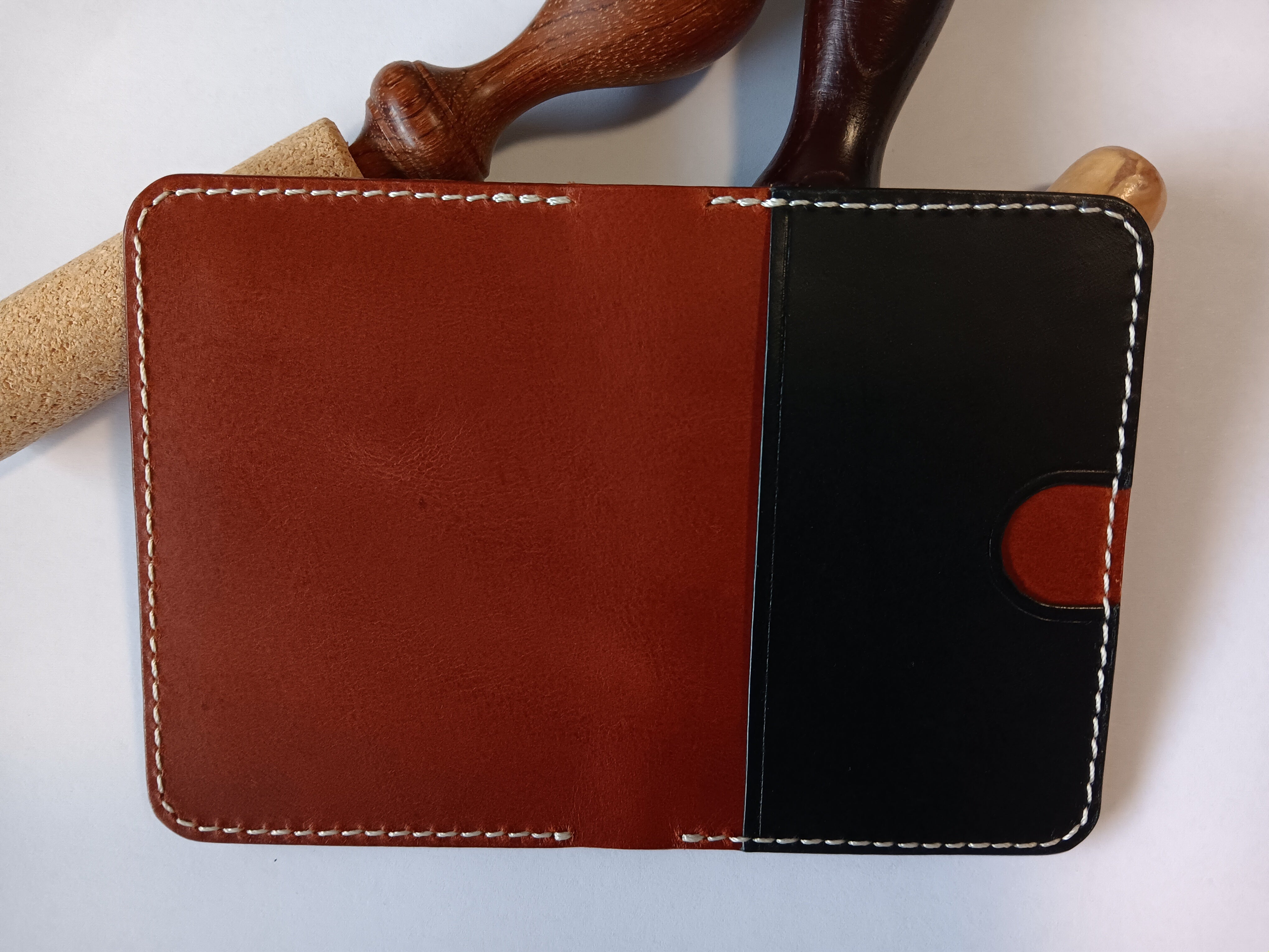 Vertical Bifold  Wallet with ID Window