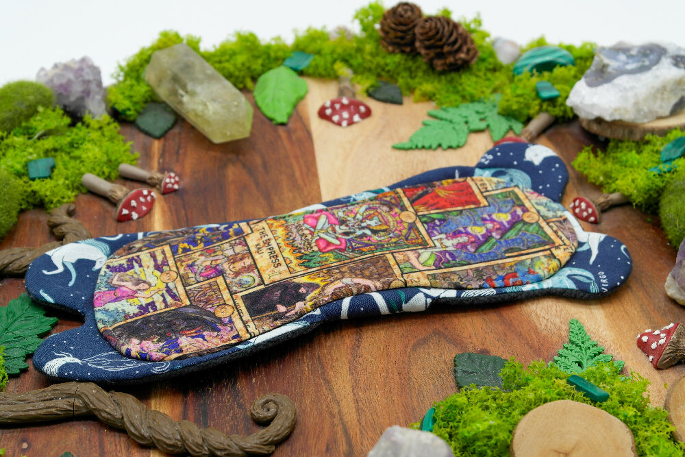 dig the flow reusables reusable cloth pad australian handmade tarot print celestial skies astrology witchy metaphysical unique one-of-a-kind versodile goldilocks