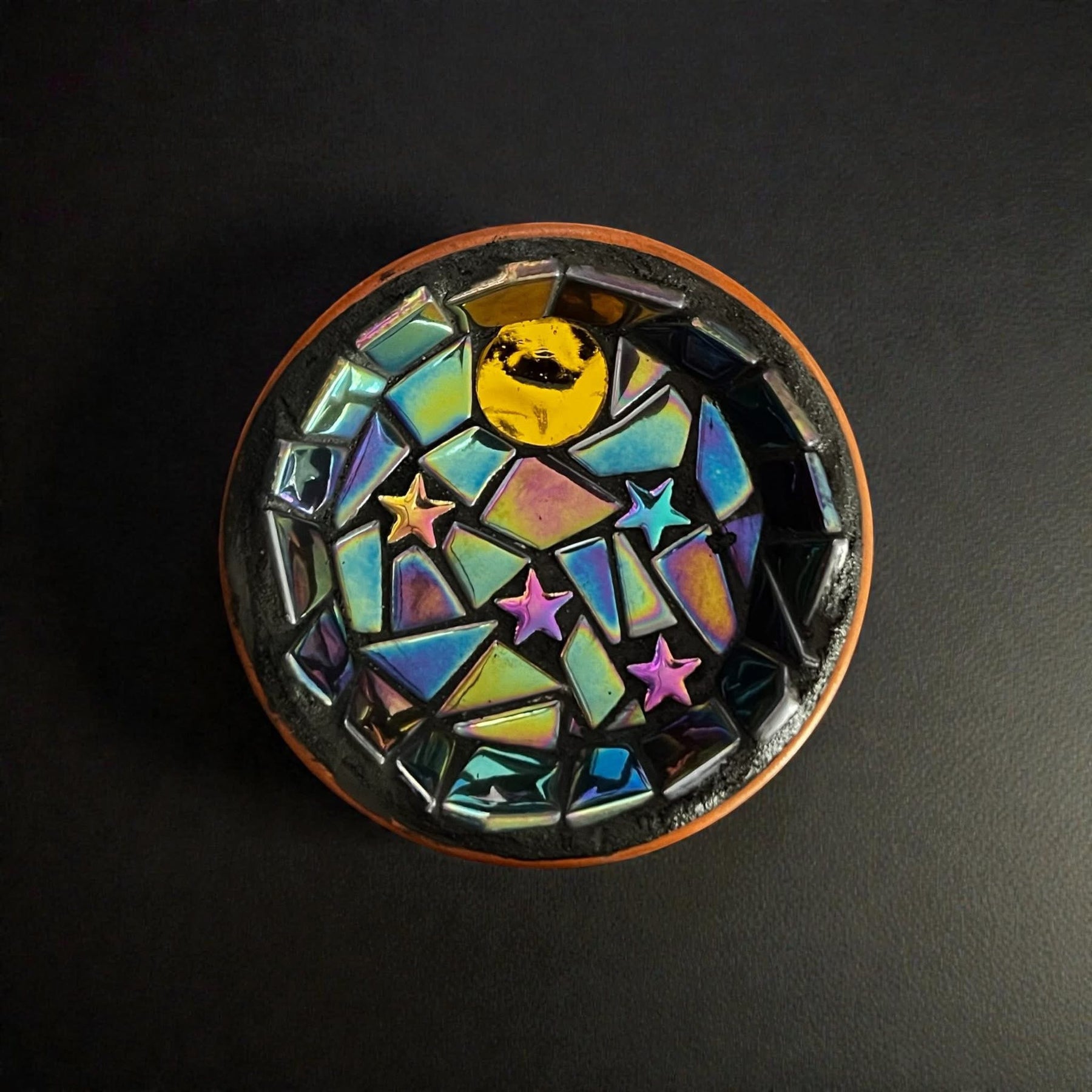 Mosaic DIY Kit. Bee/Bird Bath.