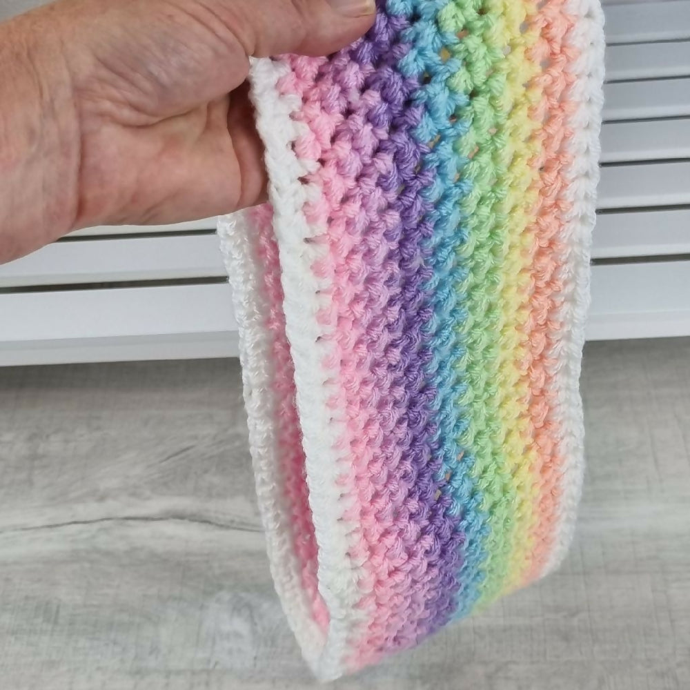 Rainbow Cowl