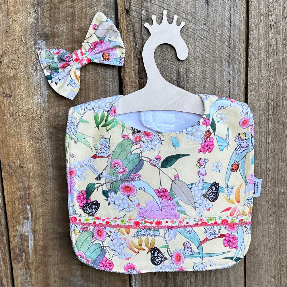 Baby Outfit – Size 1 Dress, Bib & Hair Bow