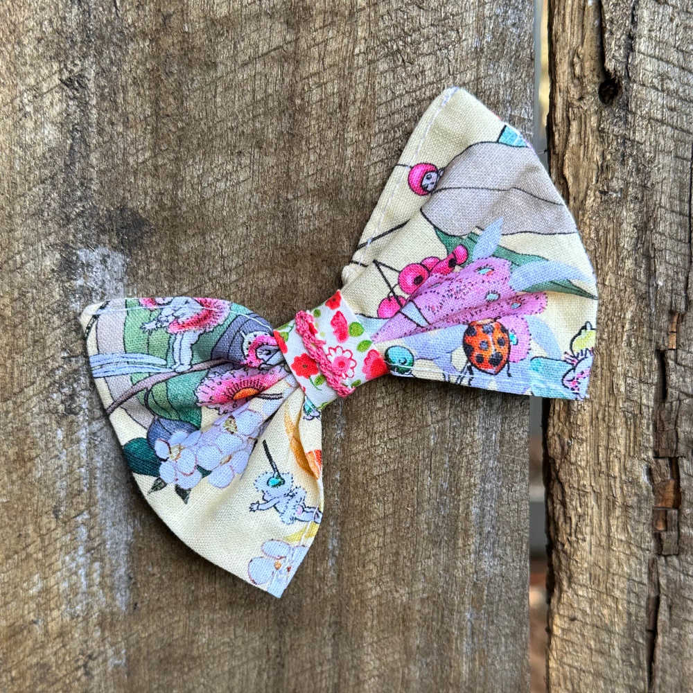 Baby Outfit – Size 1 Dress, Bib & Hair Bow