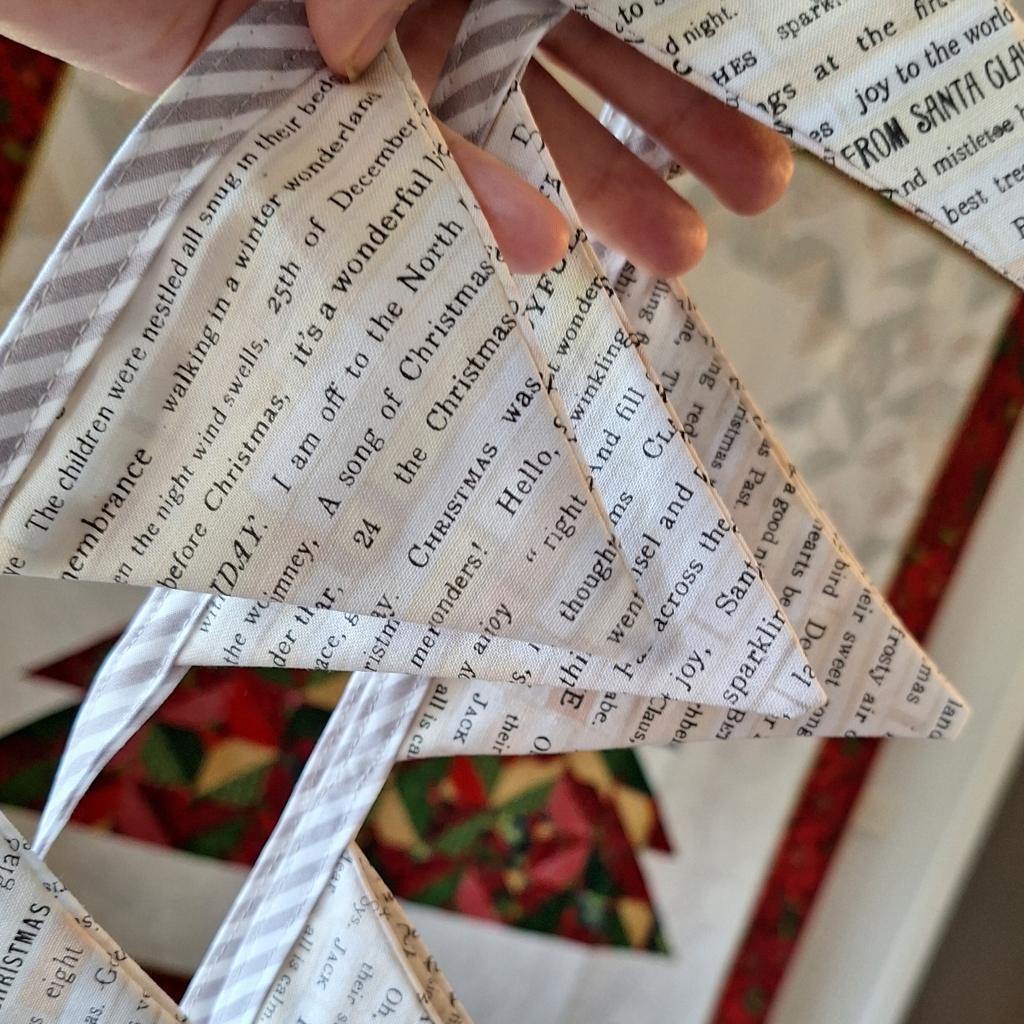 Handmade Christmas Bunting: Wonderful Words