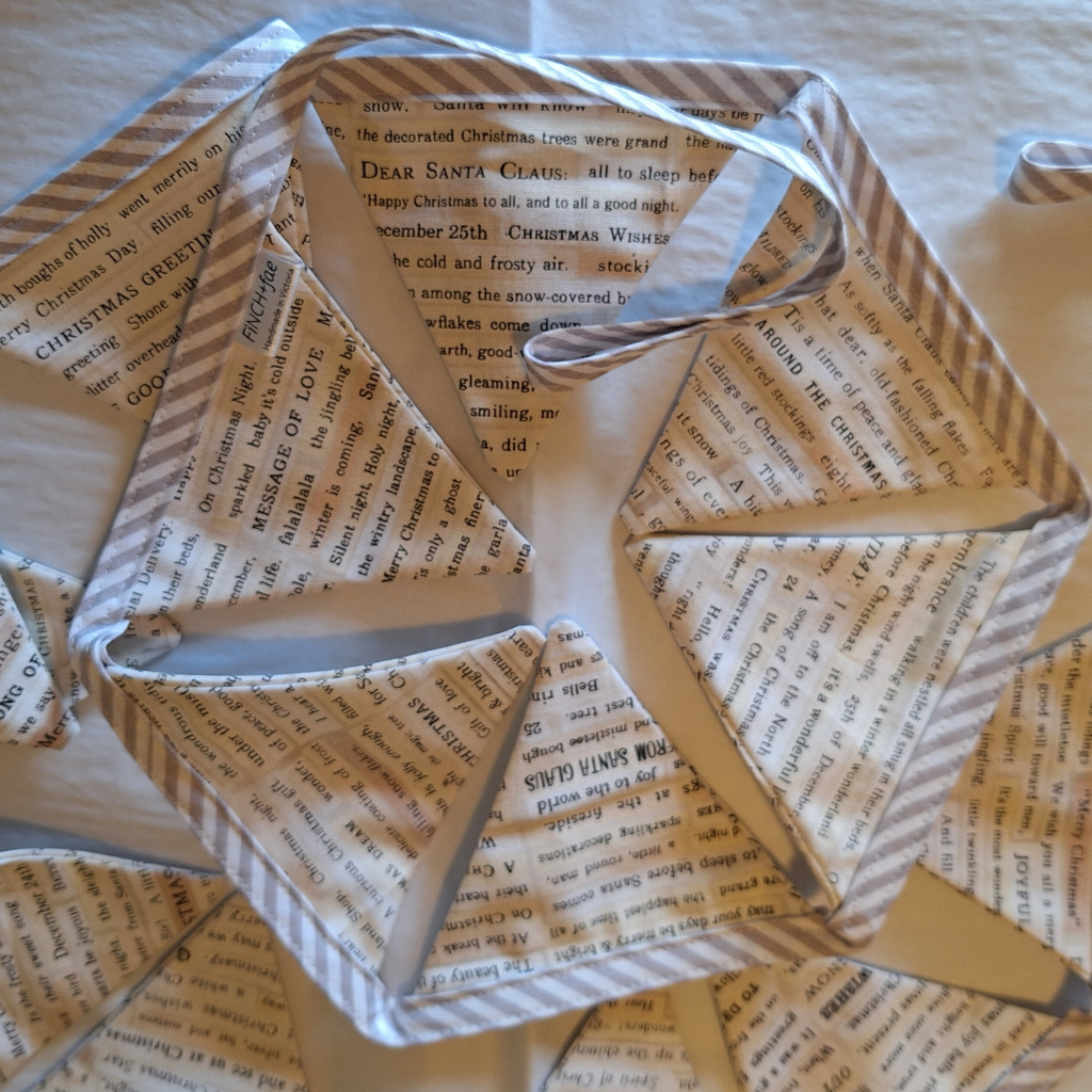 Handmade Christmas Bunting: Wonderful Words