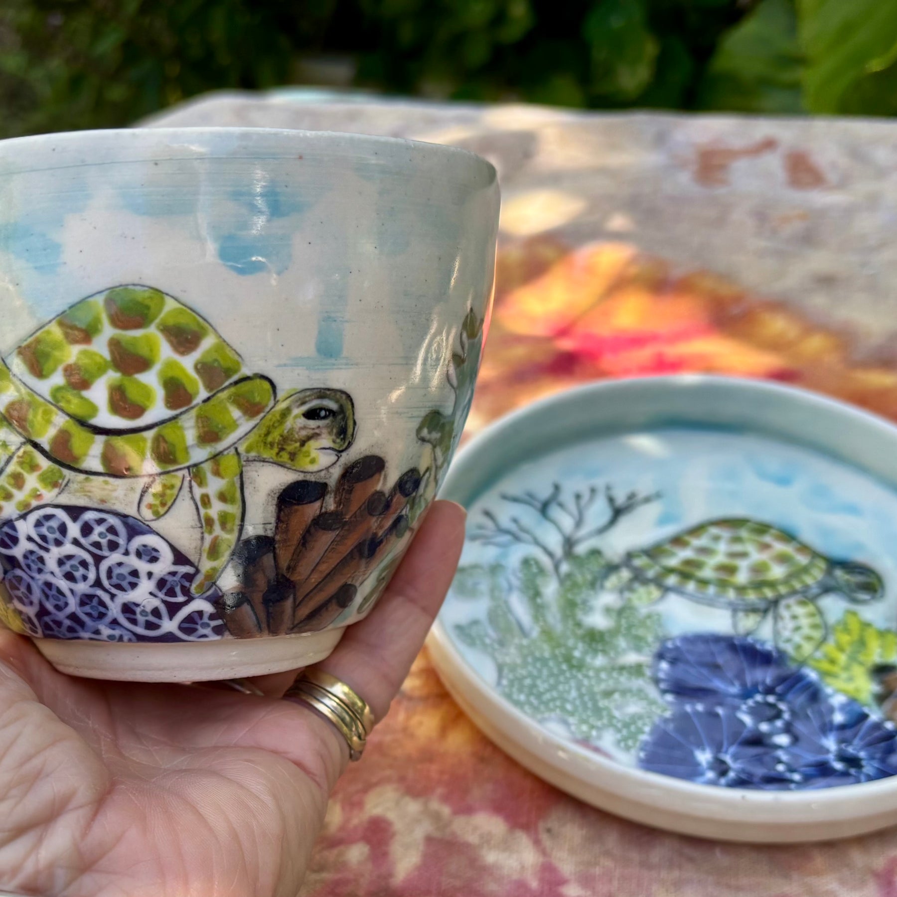 Sea turtle plate and bowl set