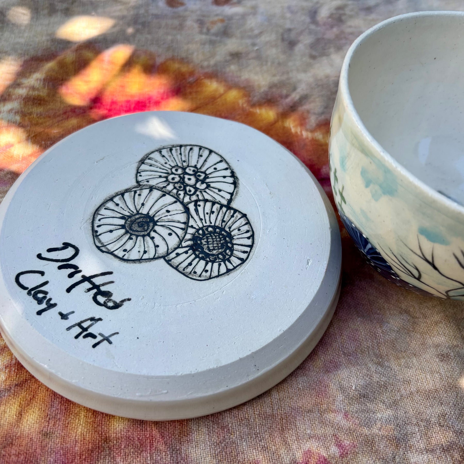 Sea turtle plate and bowl set