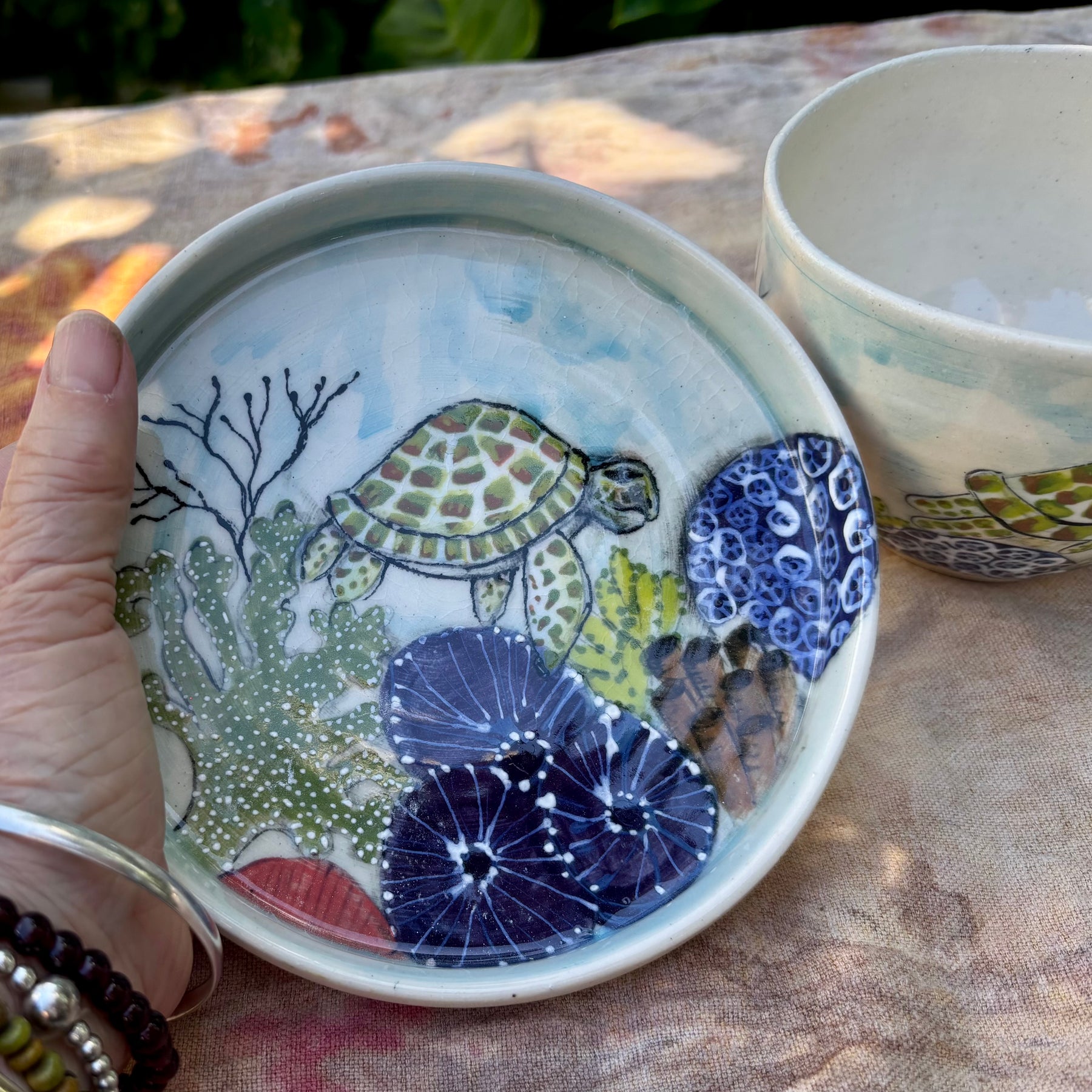 Sea turtle plate and bowl set