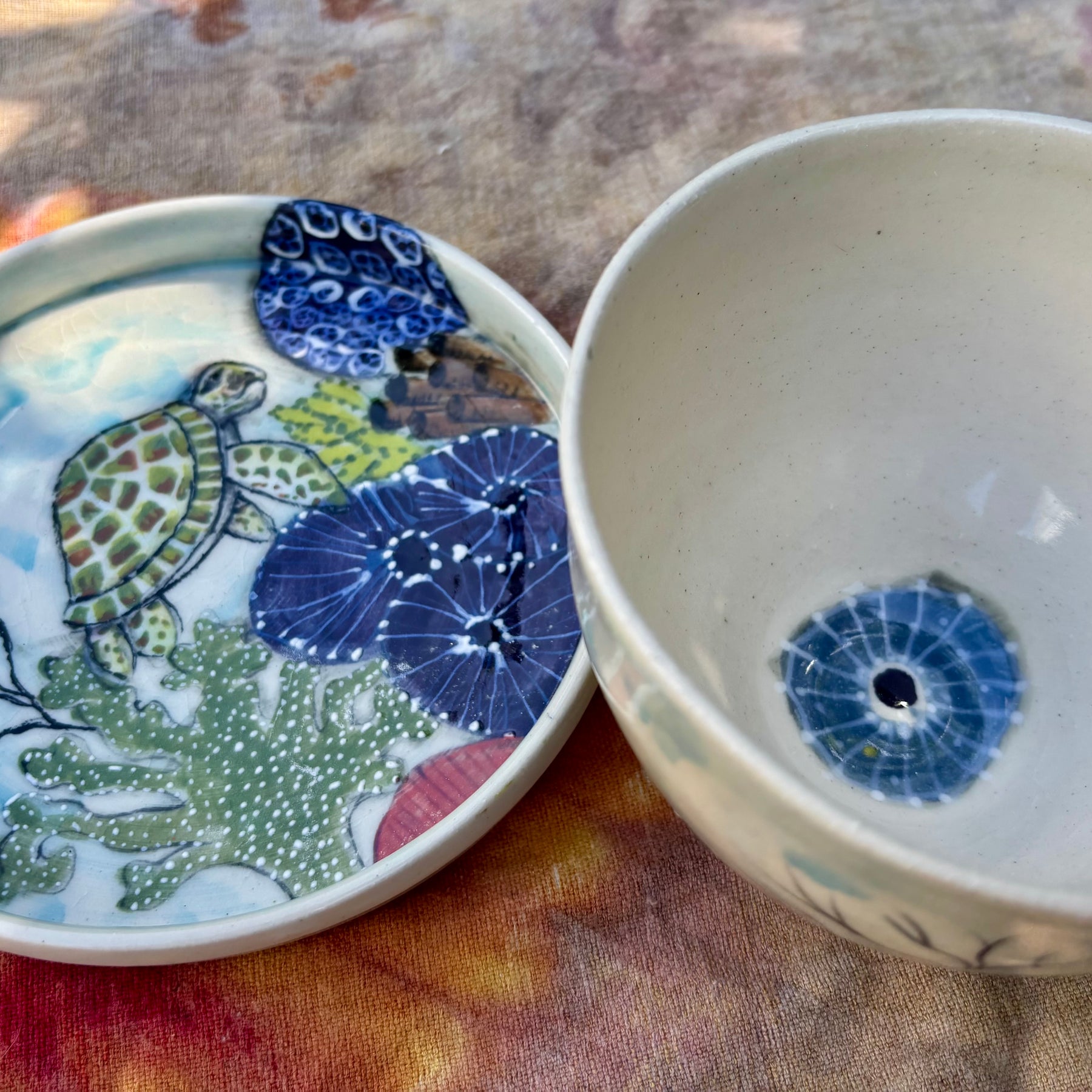Sea turtle plate and bowl set