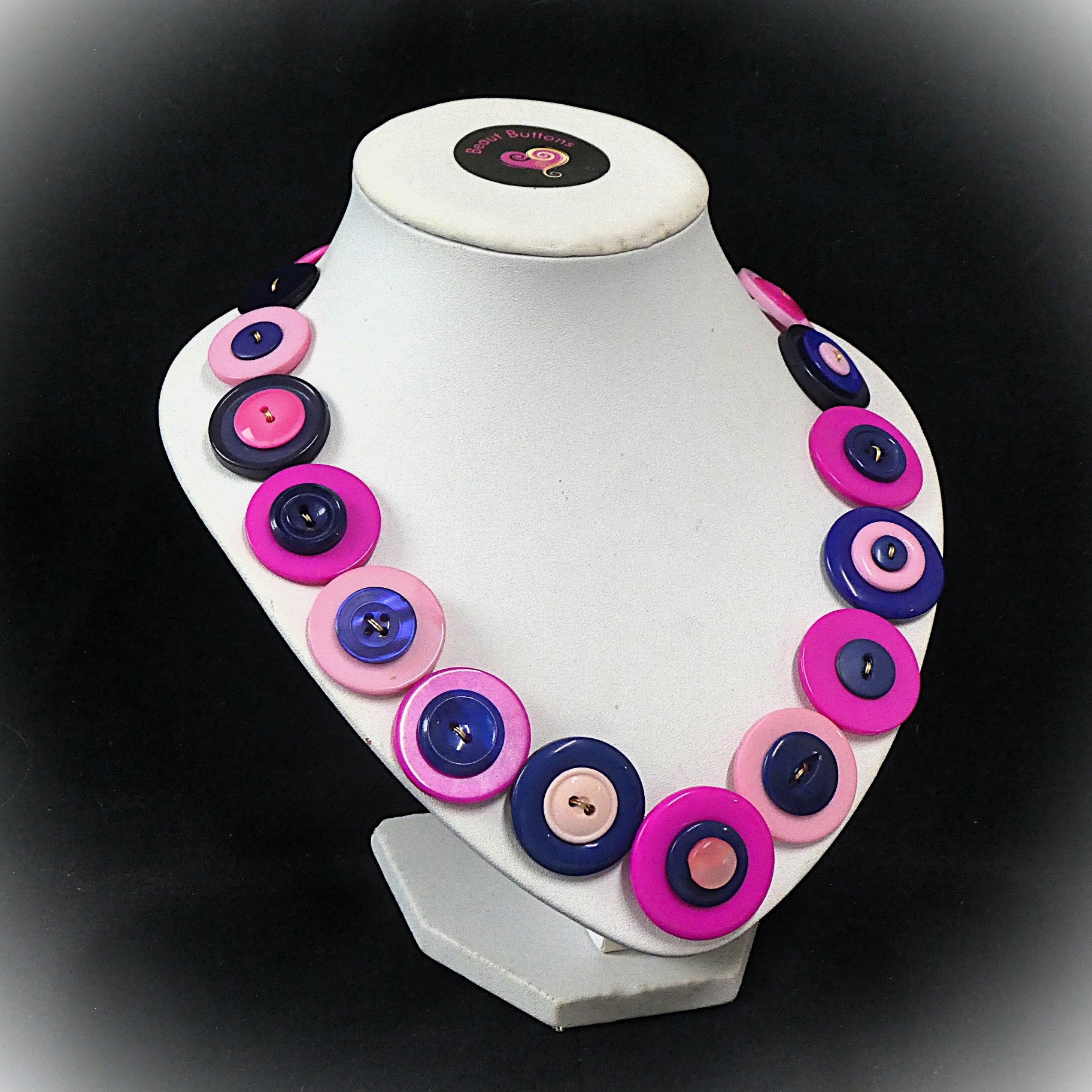 Button necklace - Inky Pinky