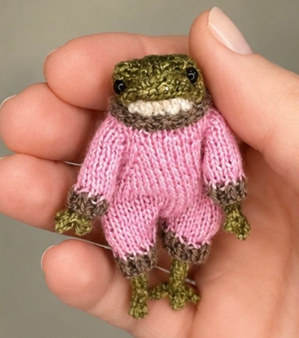 Handmade Poseable Little Froglet Figurine Collectible Gift