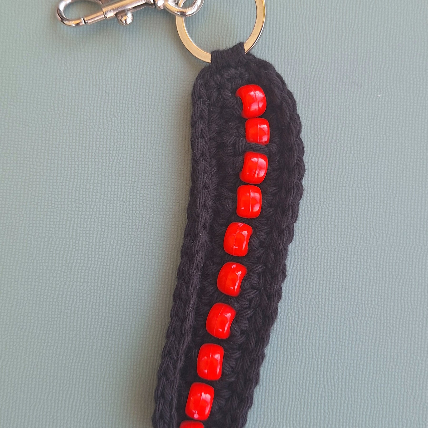 Beaded Crochet Keychain – Handmade, Lightweight & Sensory Friendly