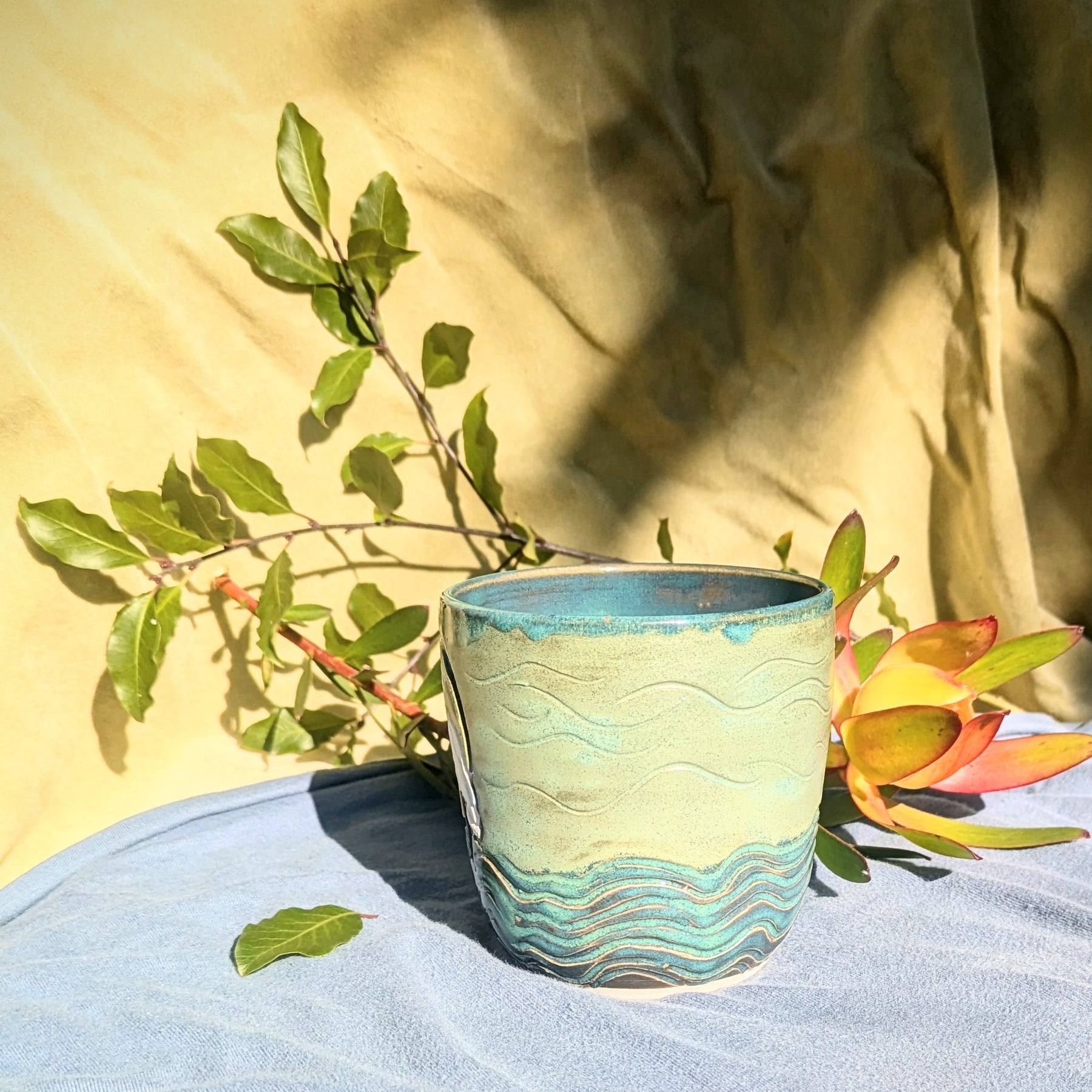 Blue/green Egret tumbler