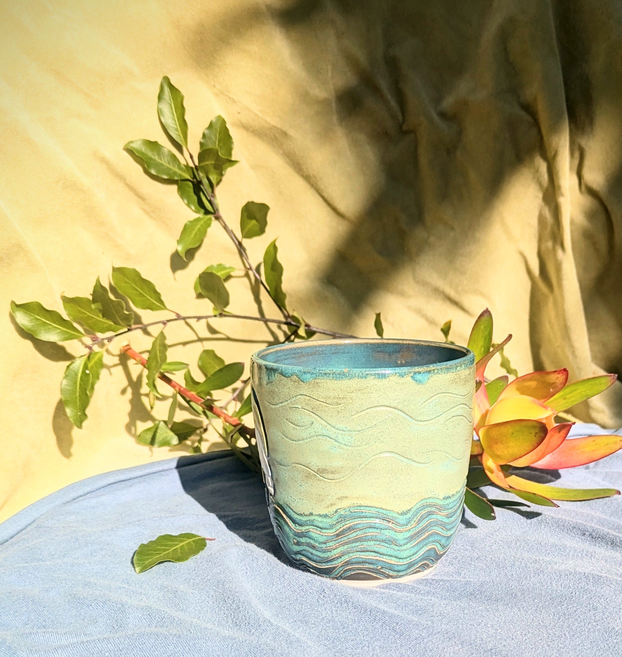 Blue/green Egret tumbler