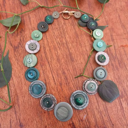 Handmade vintage button necklace - Rainforest