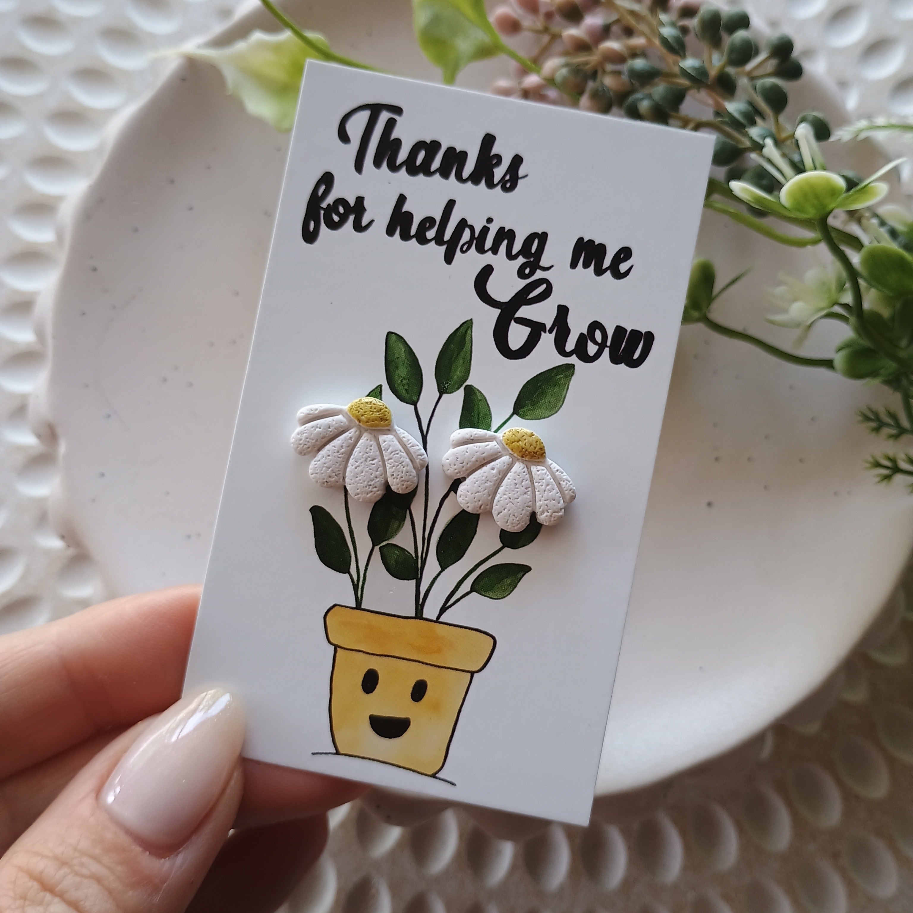 Teacher gift daisy flowers stud earrings
