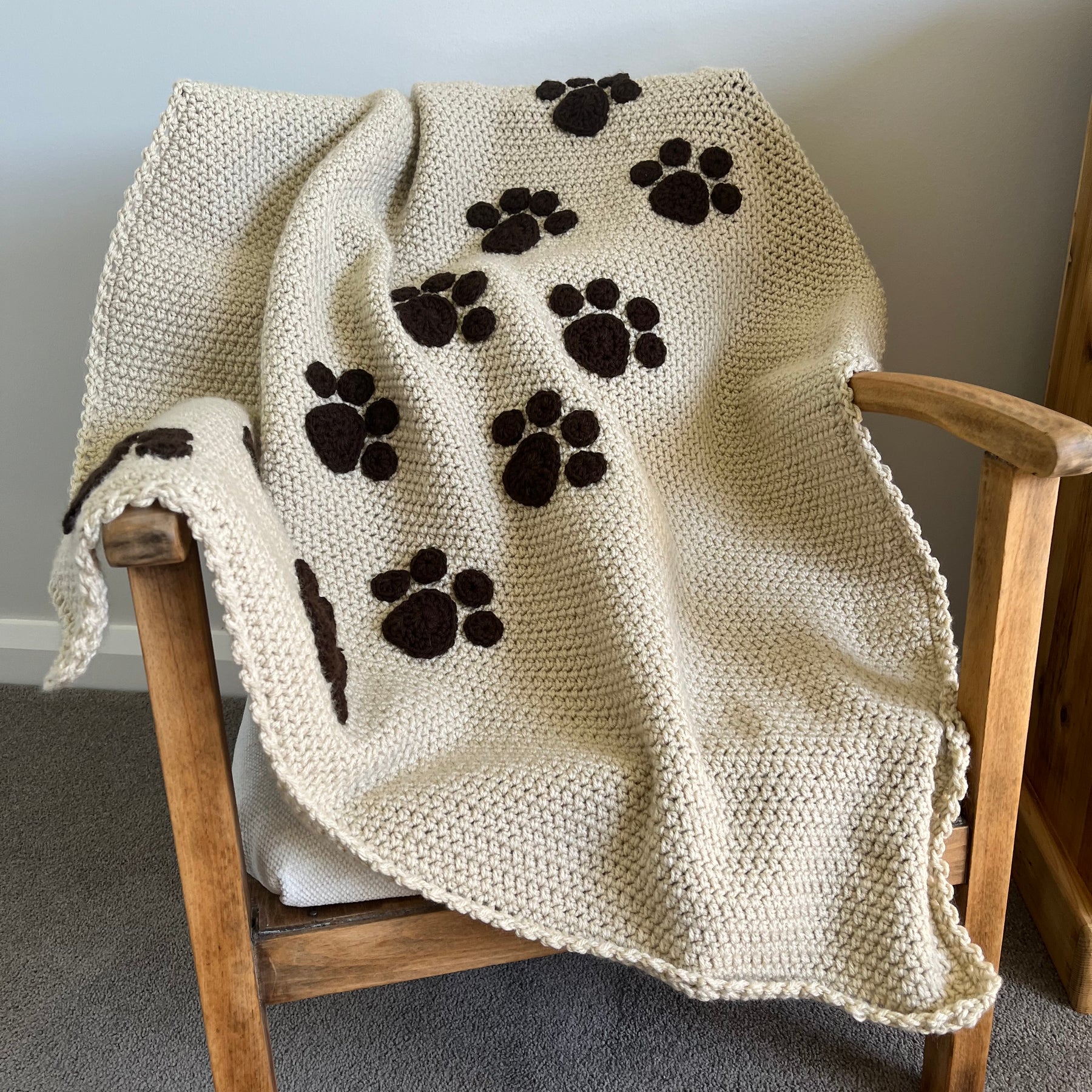Dog Paw Blanket