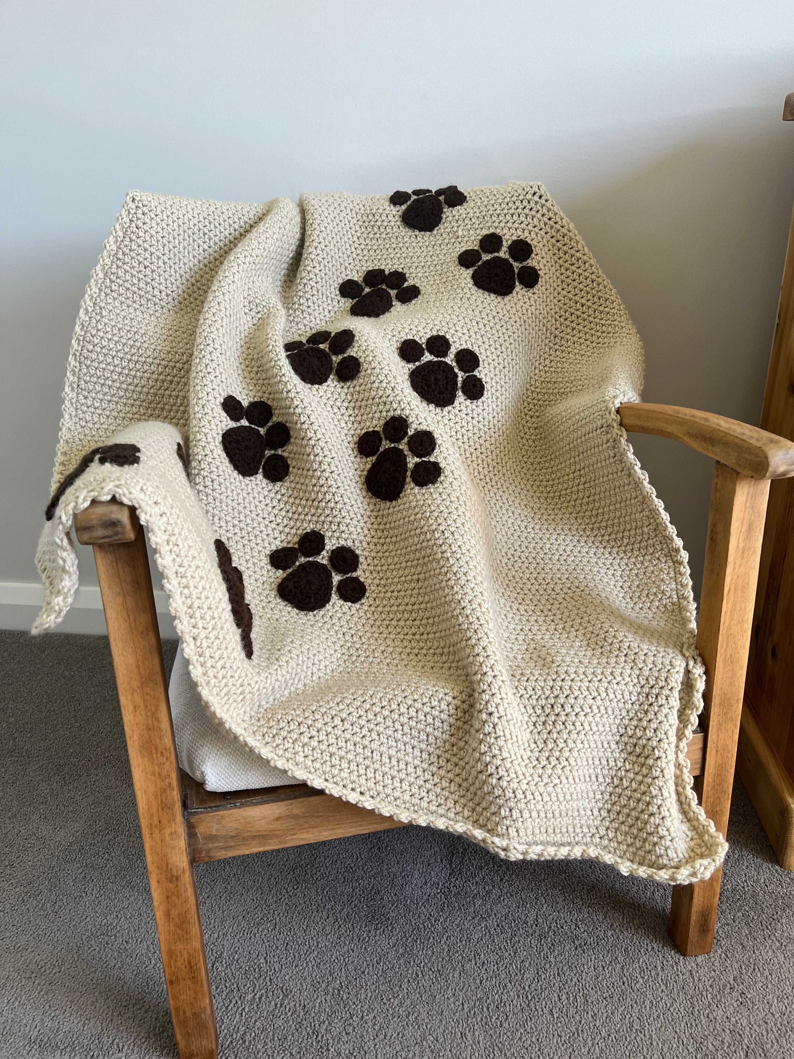 Dog Paw Blanket