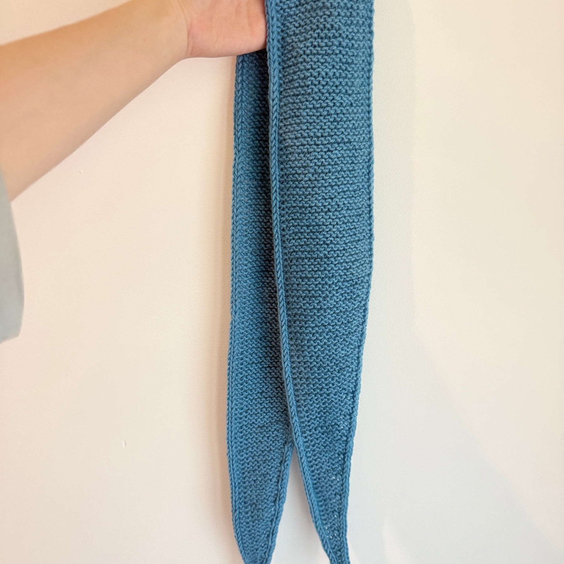 Knit sophie scarf in Light Blue