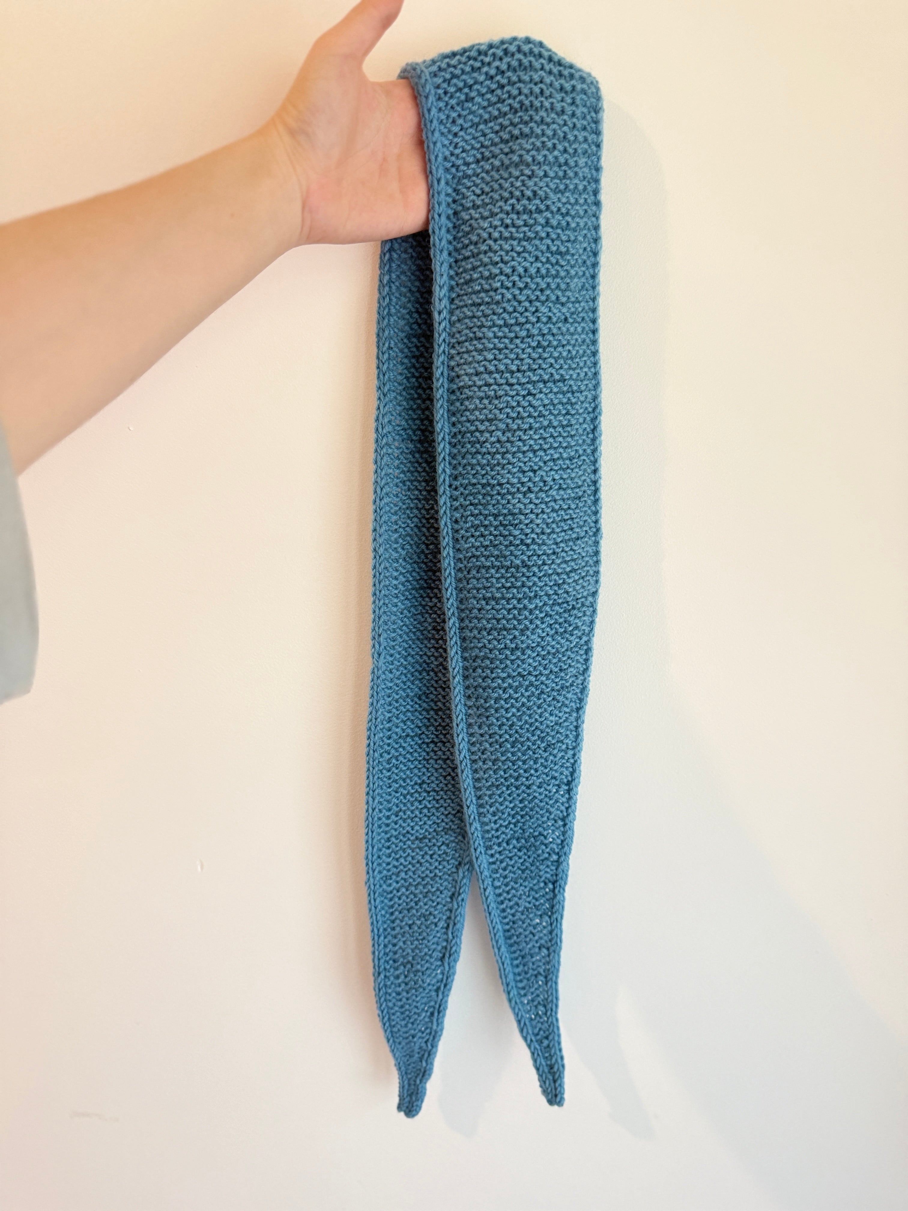 Knit sophie scarf in Light Blue