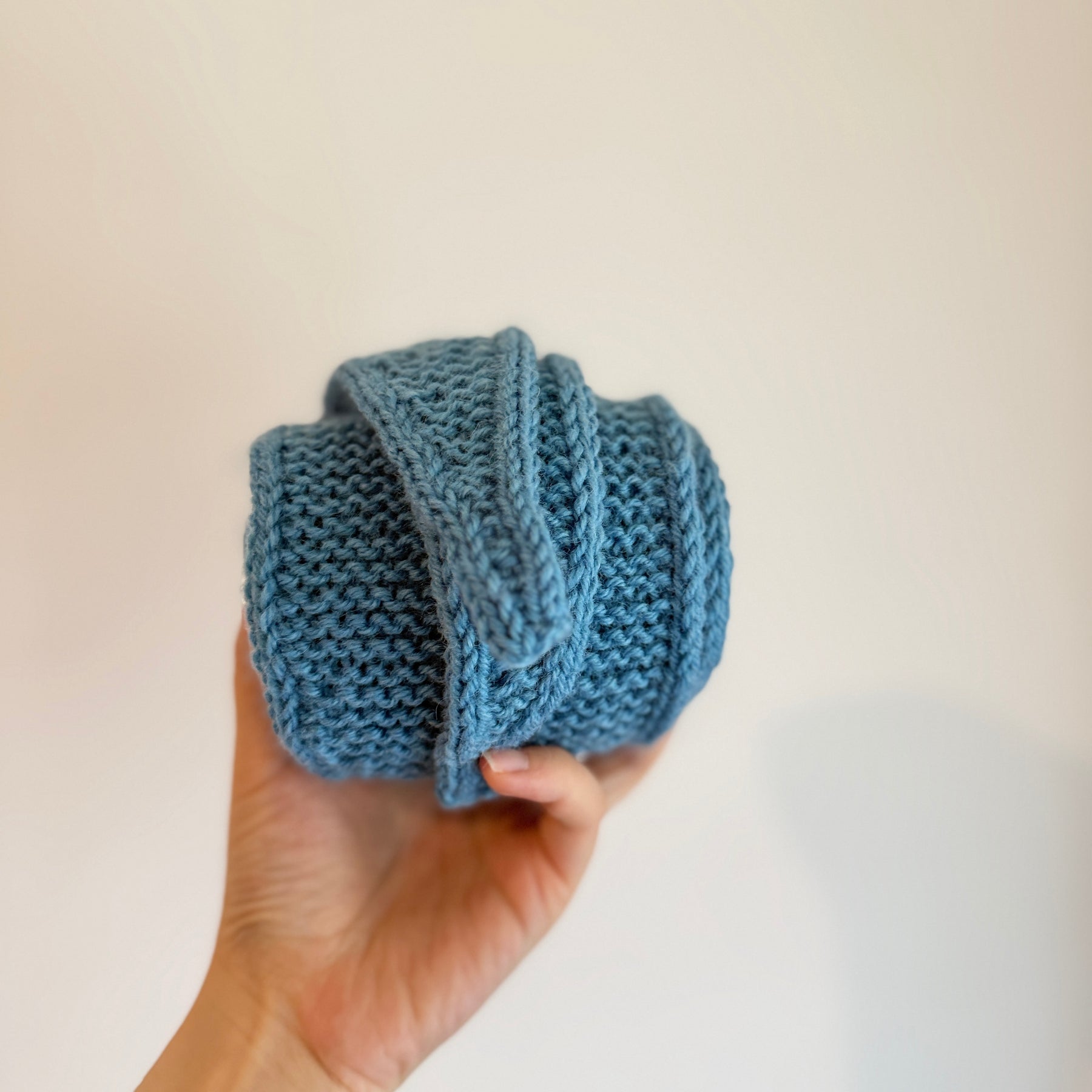 Knit sophie scarf in Light Blue