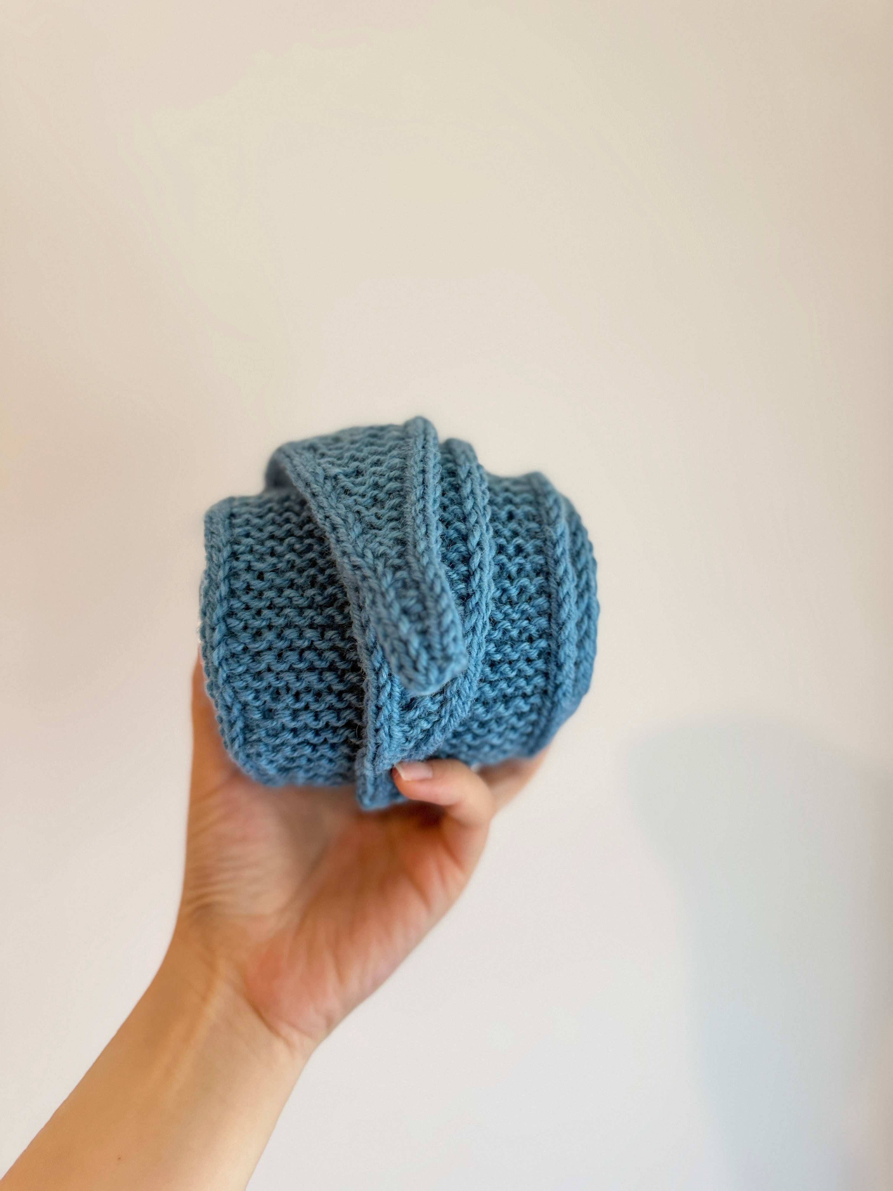 Knit sophie scarf in Light Blue