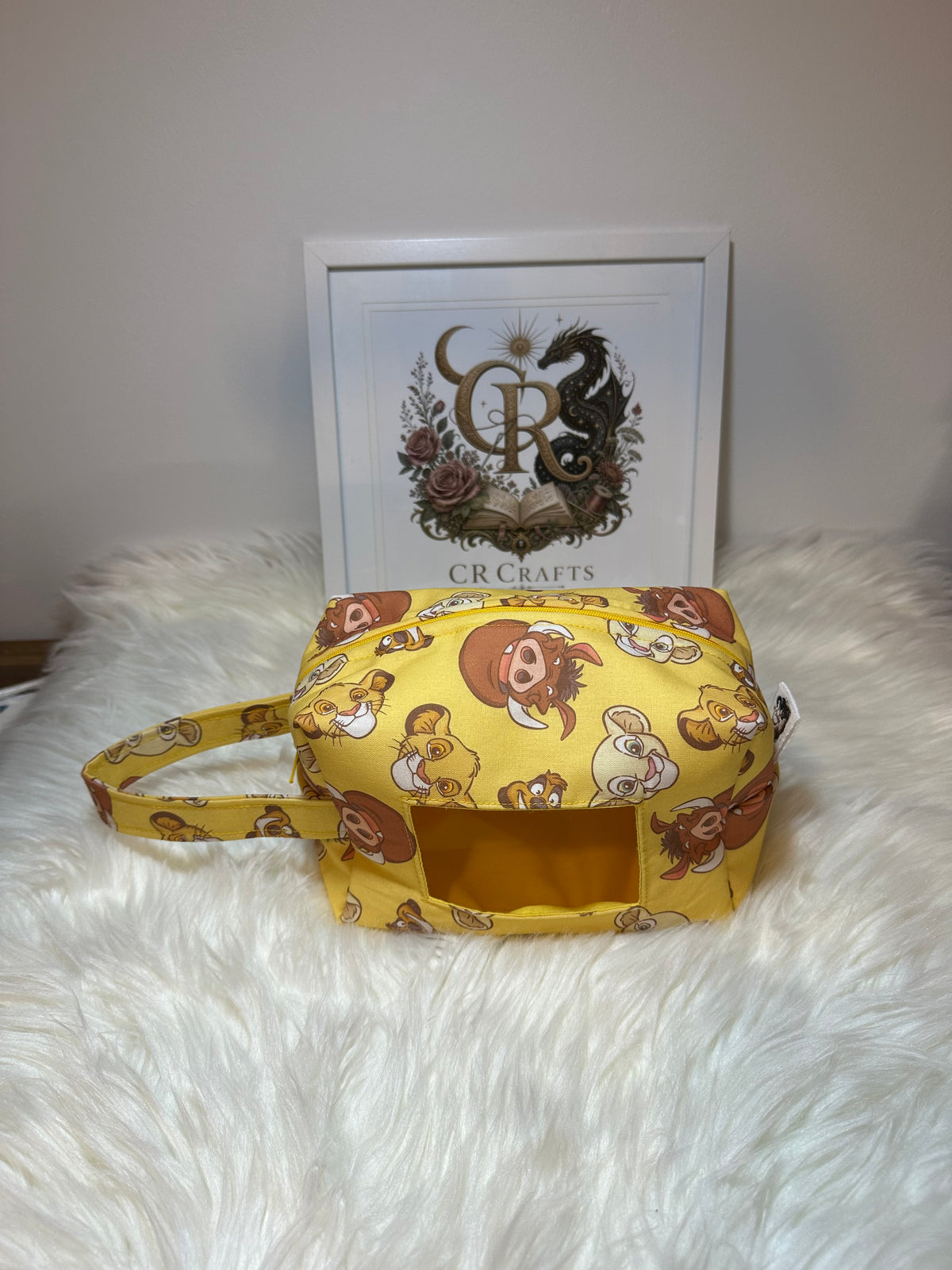Nappy & Wipes Pouch | Handmade Baby Bag | 💛 Hakuna Collection