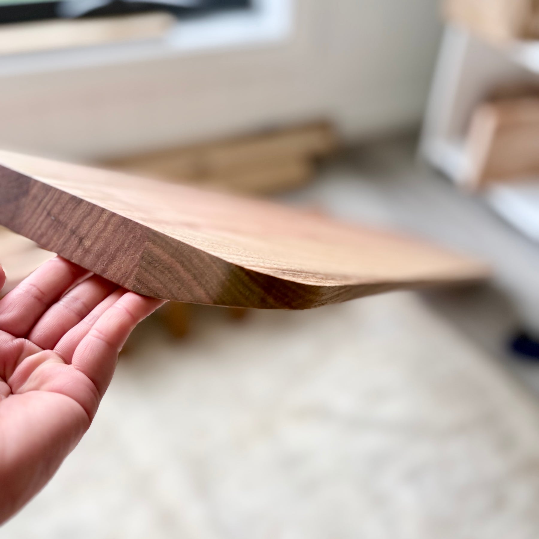Tasmanian oak Floating shelf 900mm