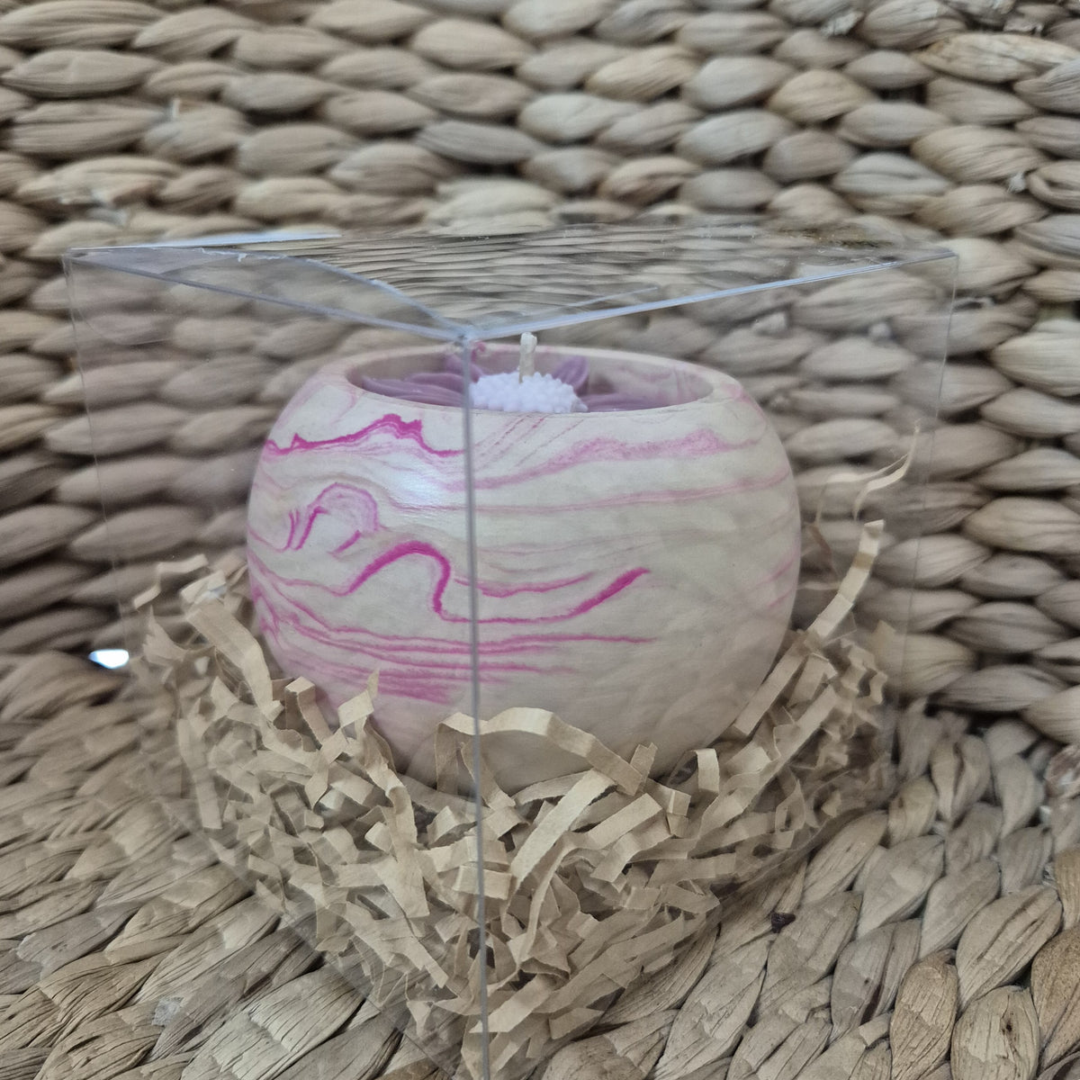 Concrete pot belly shaped bowl candle with sandalwood fragrance